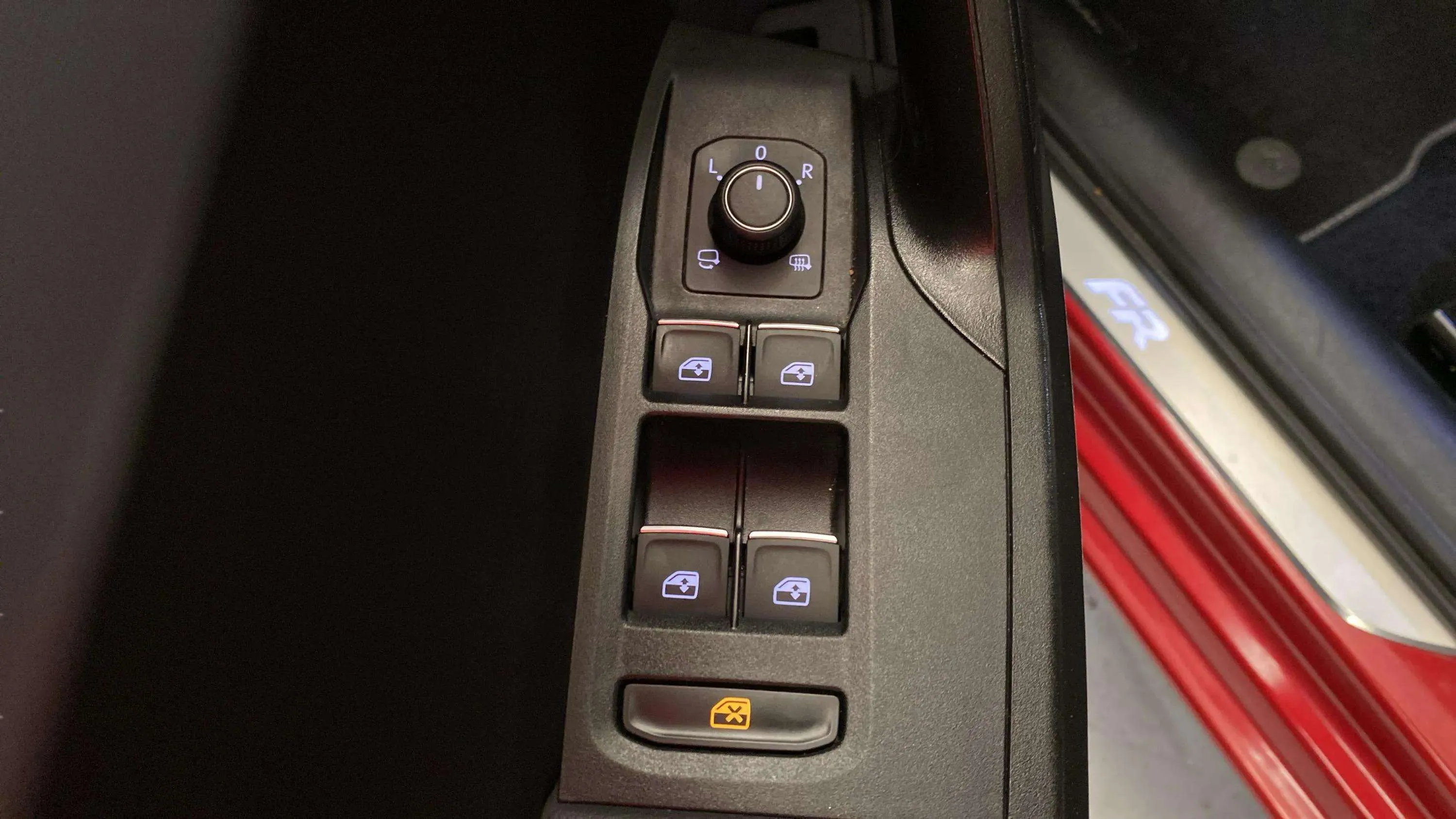 SEAT León 1.4 e-Hybrid DSG-6 FR - foto 16