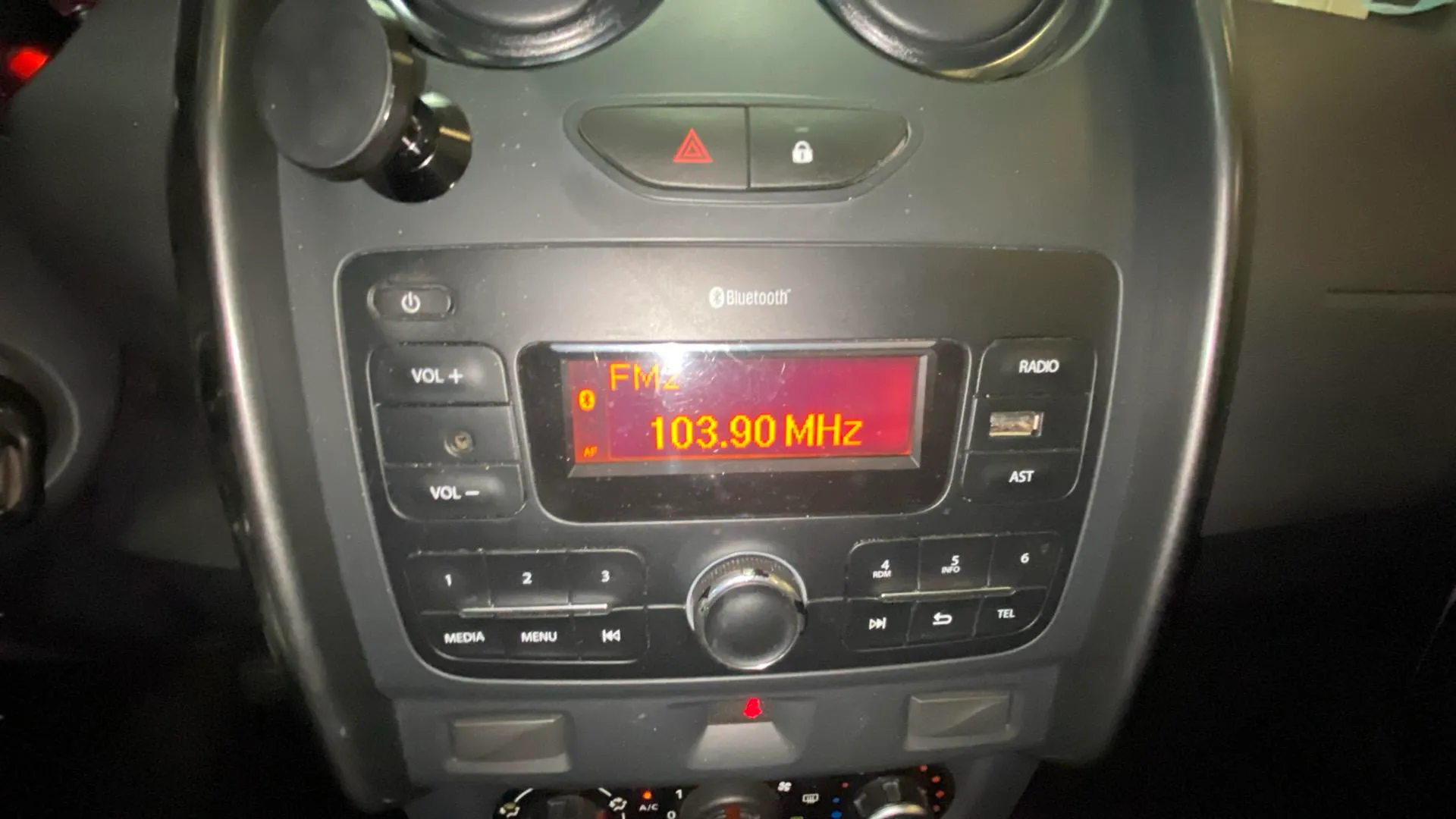 Dacia Duster Access 1.6 4x2 - foto 14