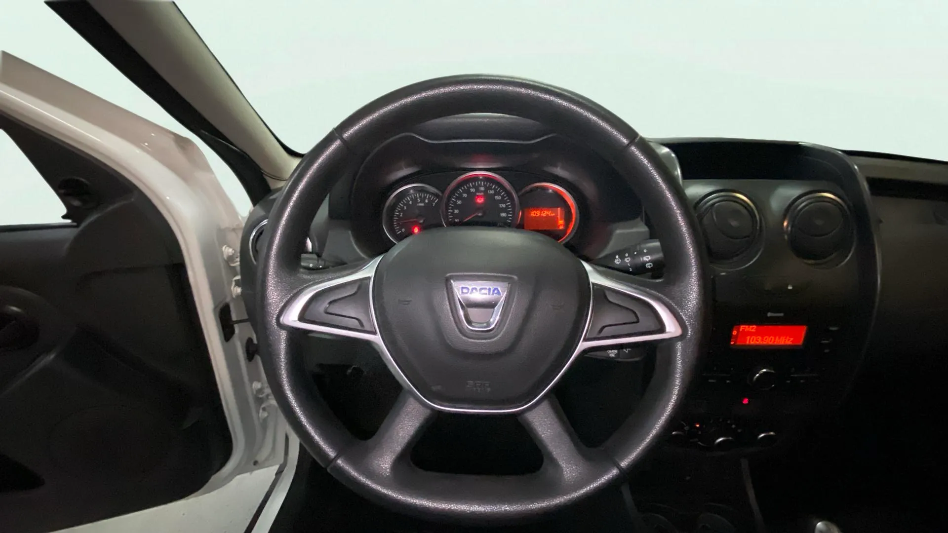 Dacia Duster Access 1.6 4x2 - foto 10