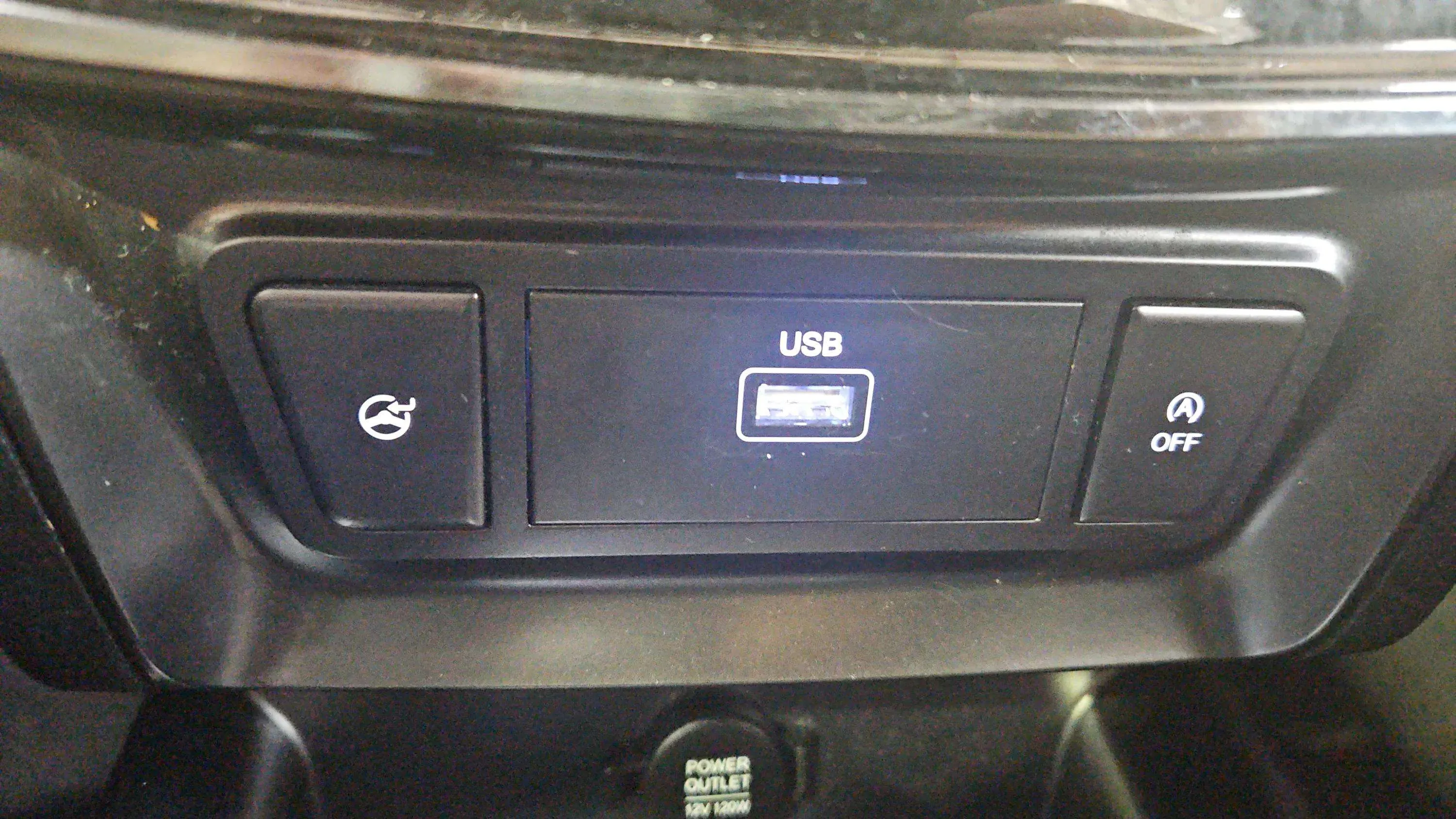 SsangYong Tivoli G15T Urban Plus - foto 19