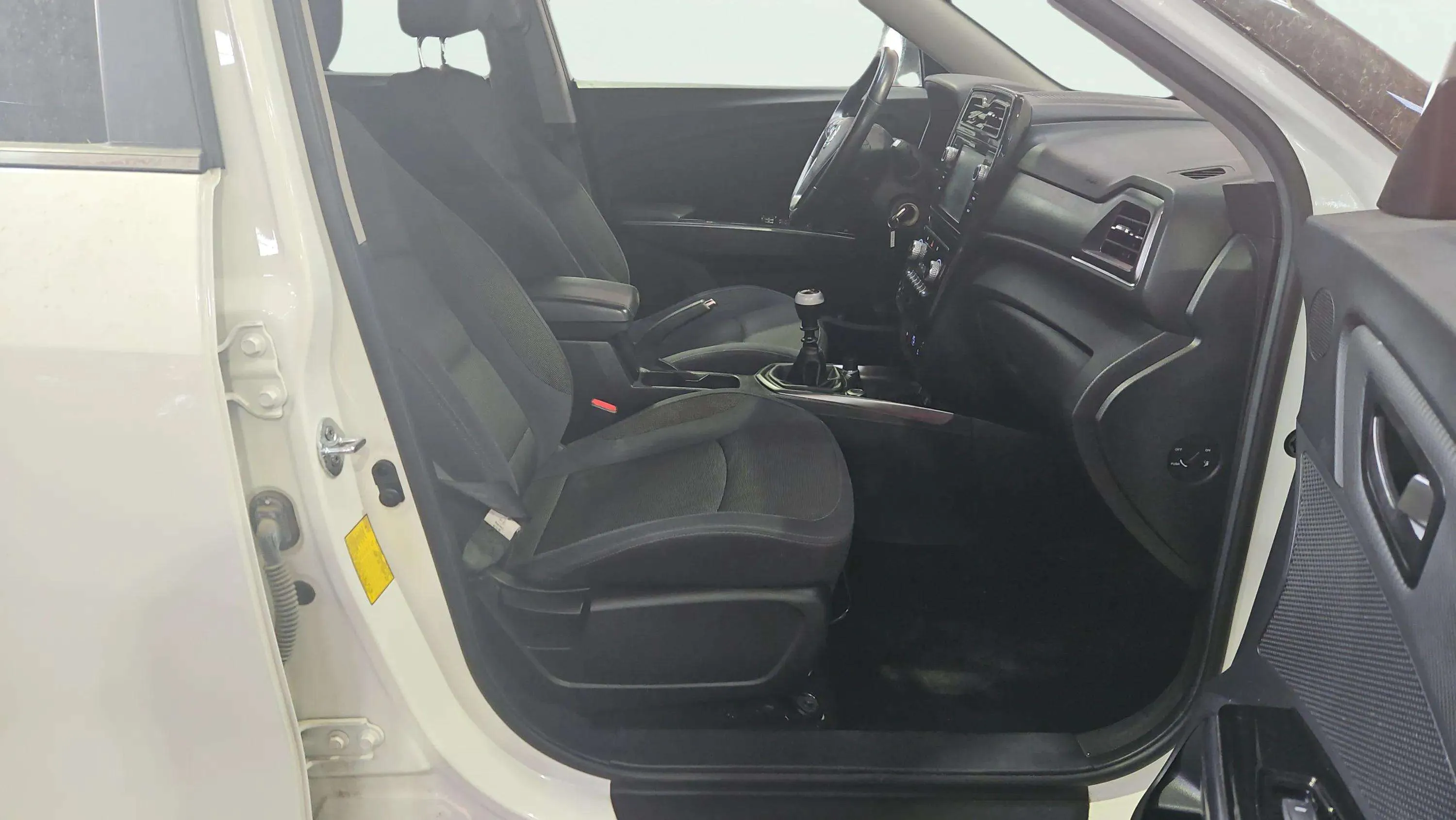 SsangYong Tivoli G15T Urban Plus - foto 13