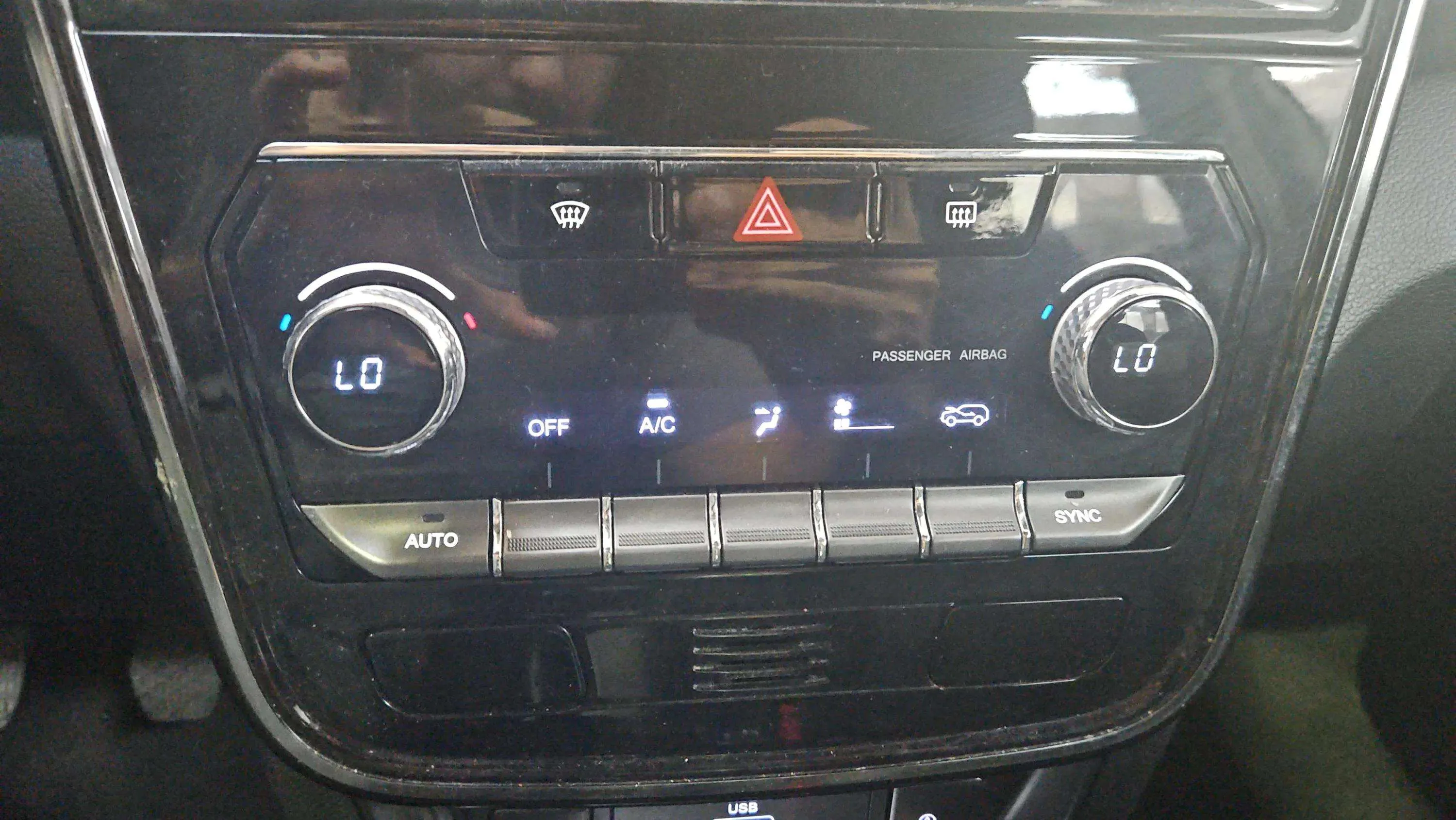 SsangYong Tivoli G15T Urban Plus - foto 18