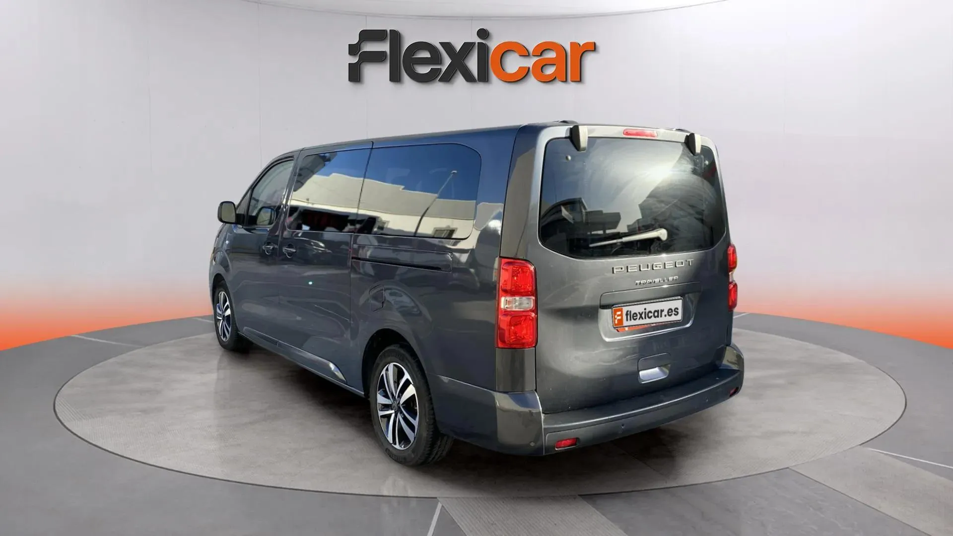 Peugeot Traveller Business Long BlueHDi 180 EAT8 - foto 4
