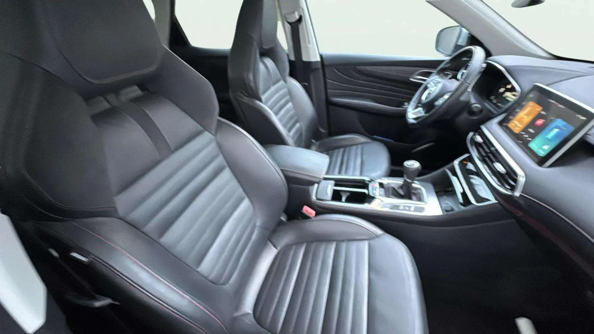 MG HS 1.5 Turbo GDI Luxury - foto 9