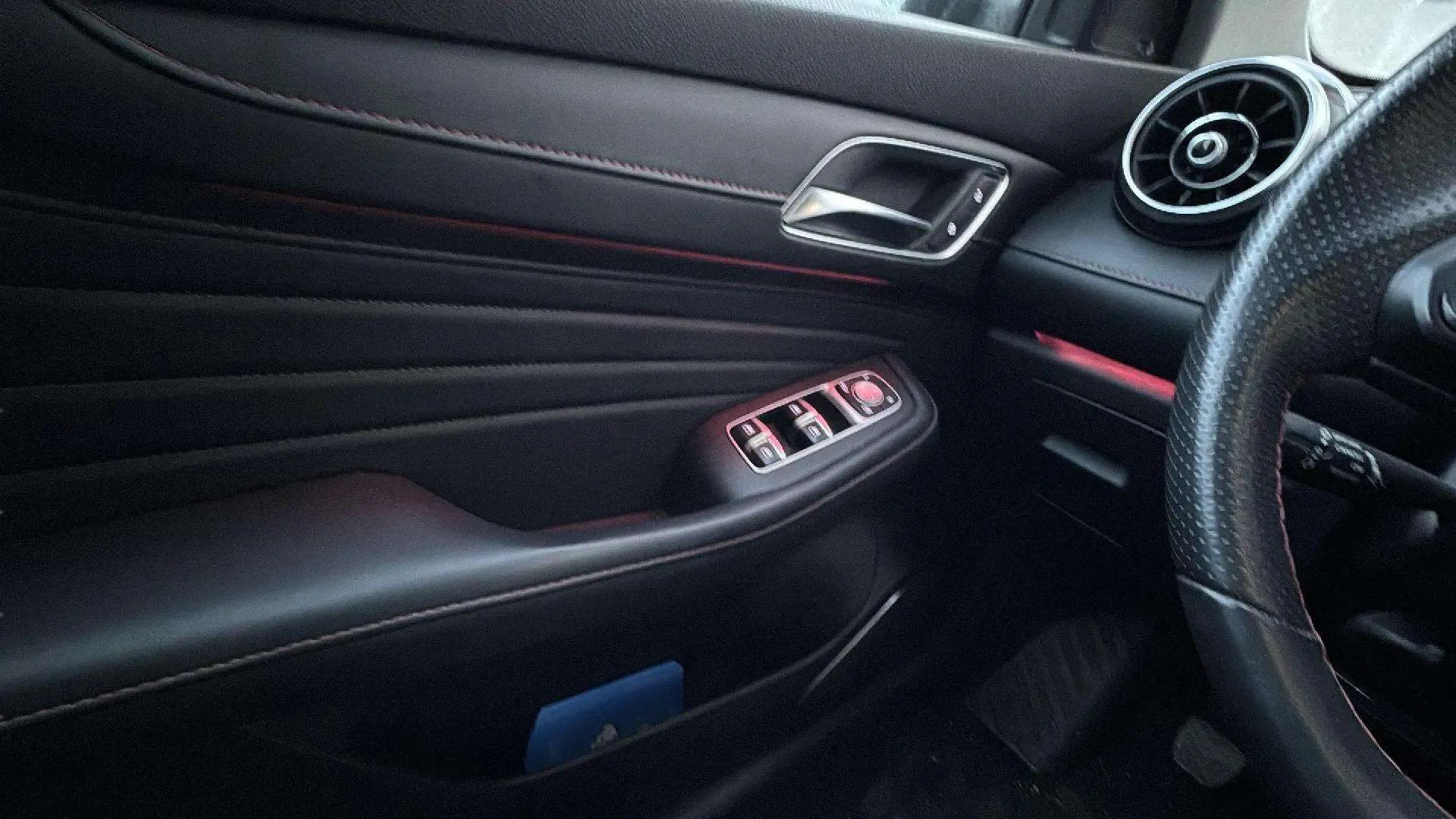 MG HS 1.5 Turbo GDI Luxury - foto 18