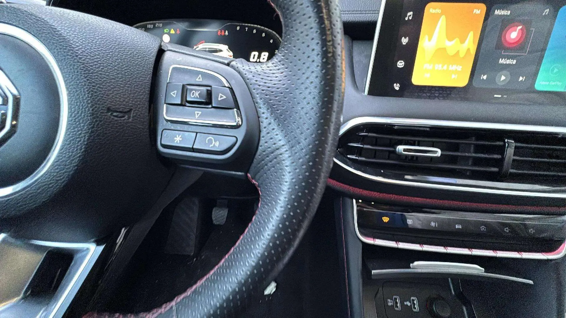MG HS 1.5 Turbo GDI Luxury - foto 17