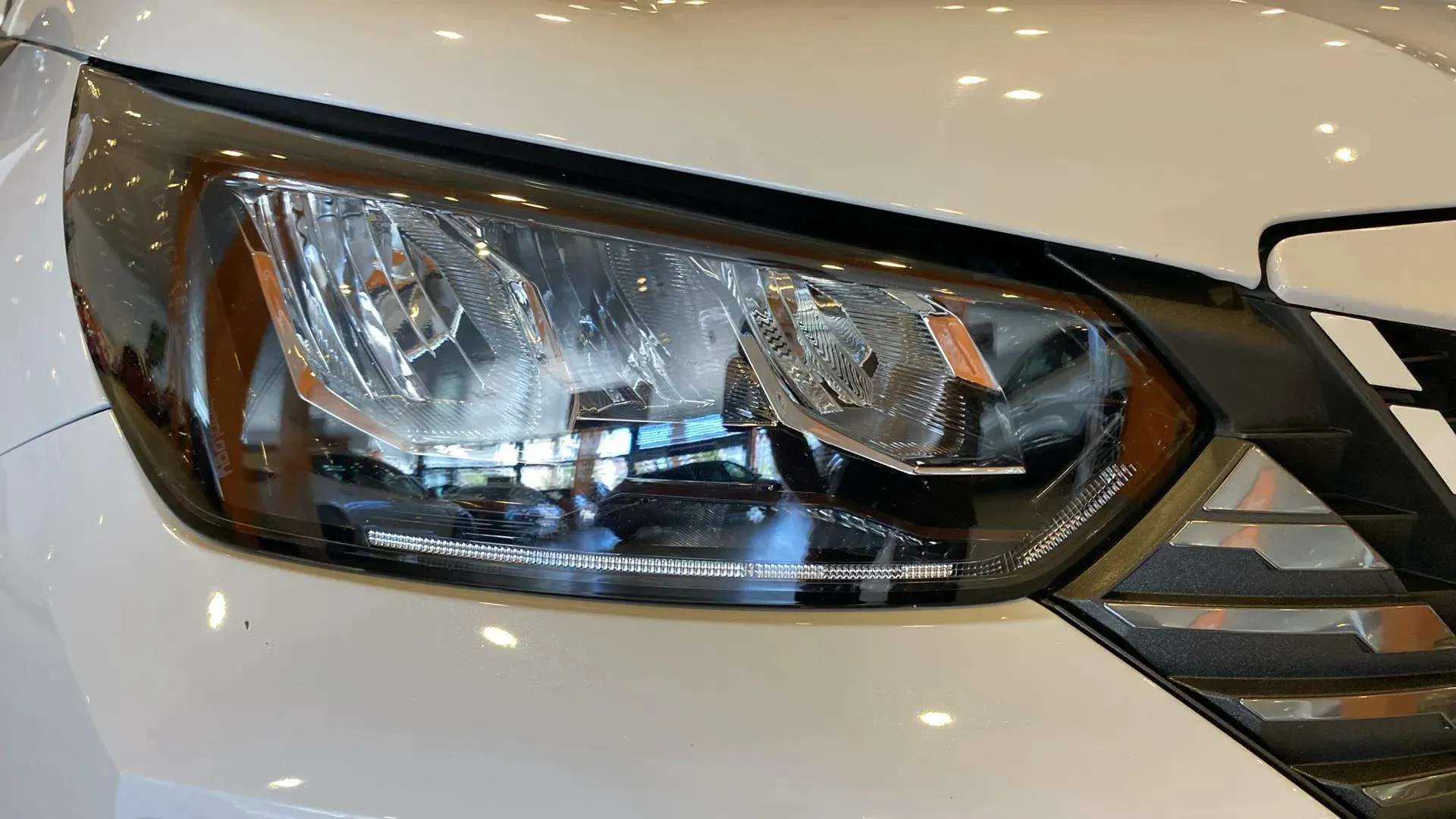 Peugeot 2008 Allure Pack PureTech 100 - foto 26