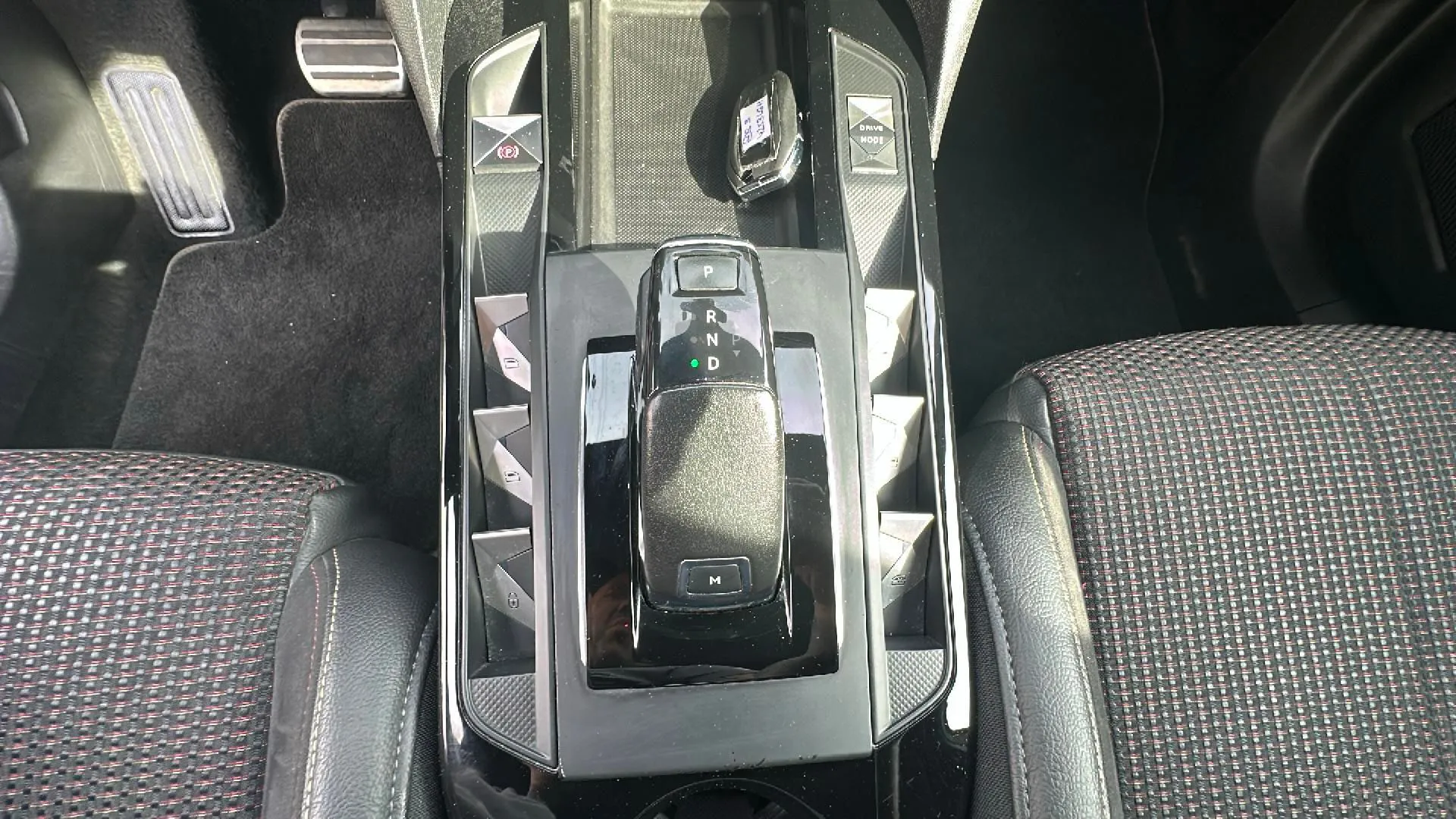 DS DS 3 Crossback PureTech Performance Line - foto 21