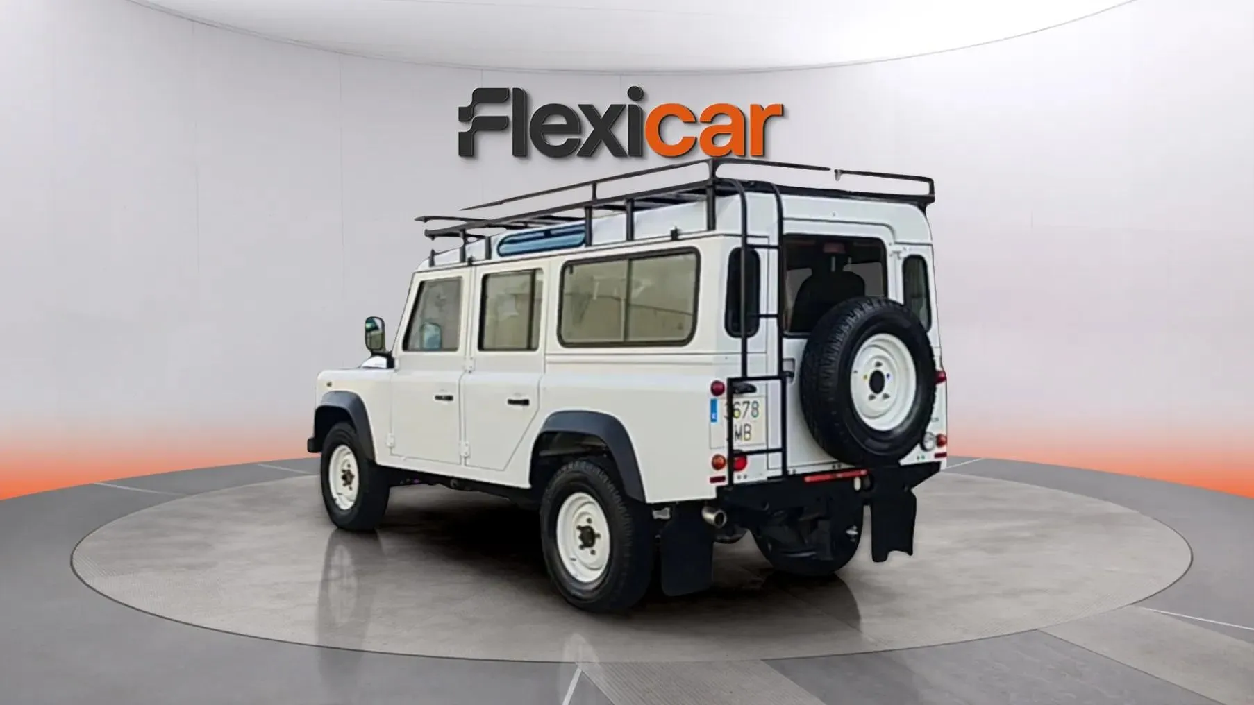 Land Rover Defender 110 SW E - foto 5