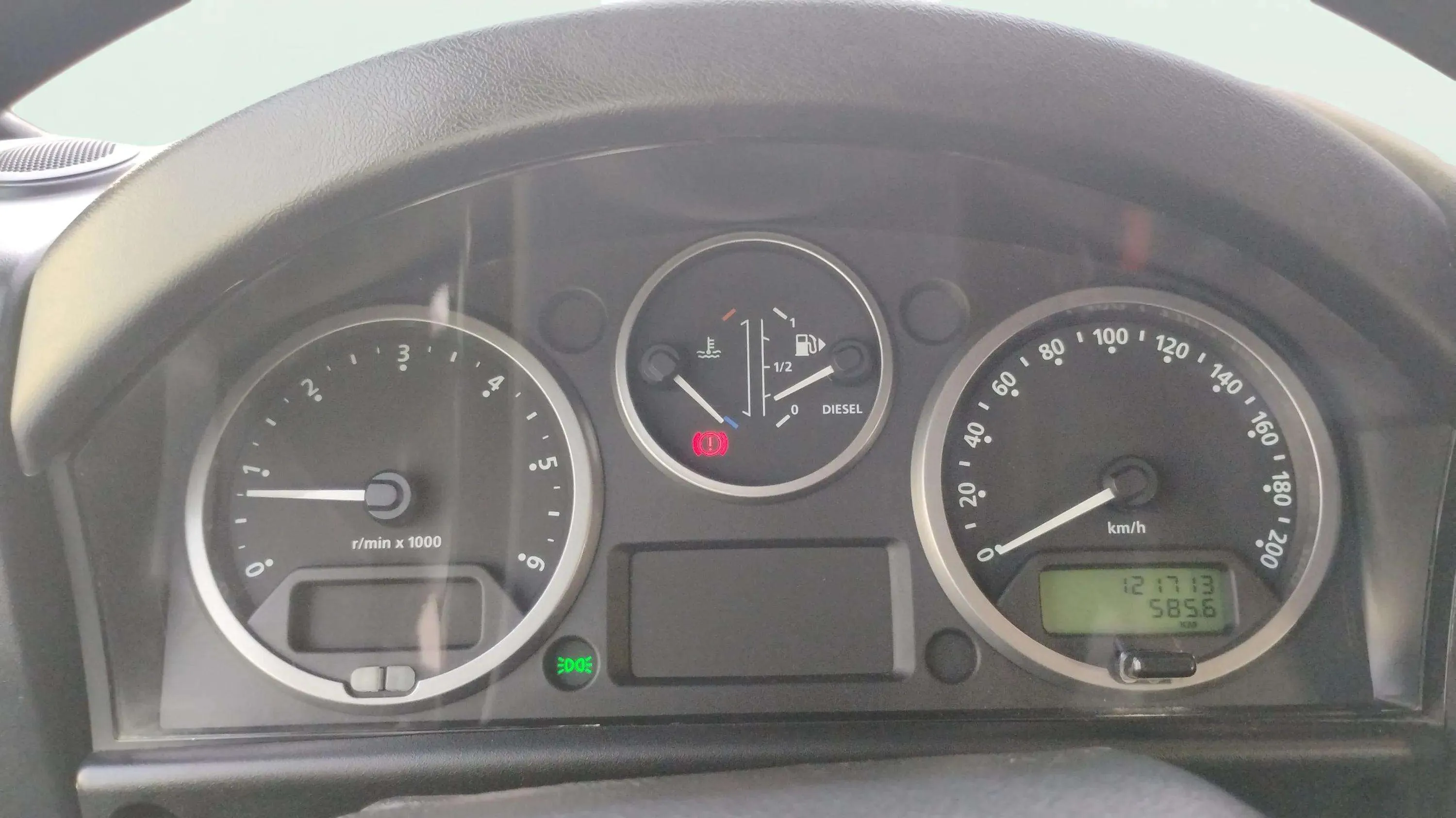 Land Rover Defender 110 SW E - foto 14