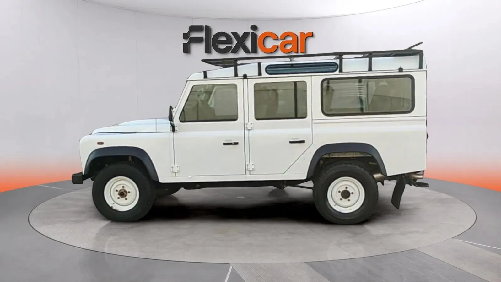 Land Rover Defender 110 SW E - foto 4