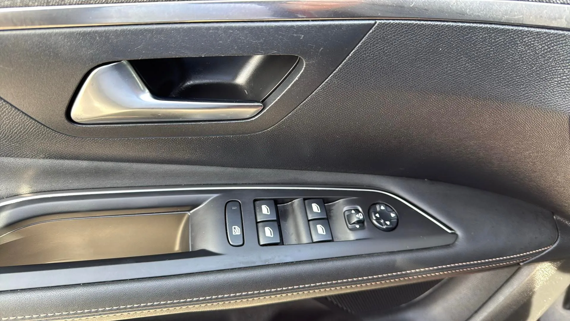 Peugeot 3008 1.2 PureTech GT - foto 20