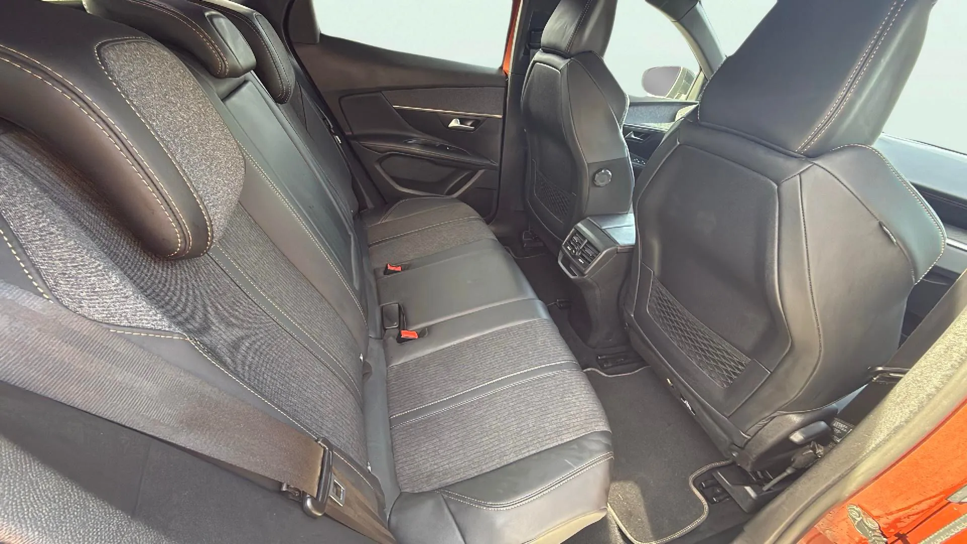 Peugeot 3008 1.2 PureTech GT - foto 15