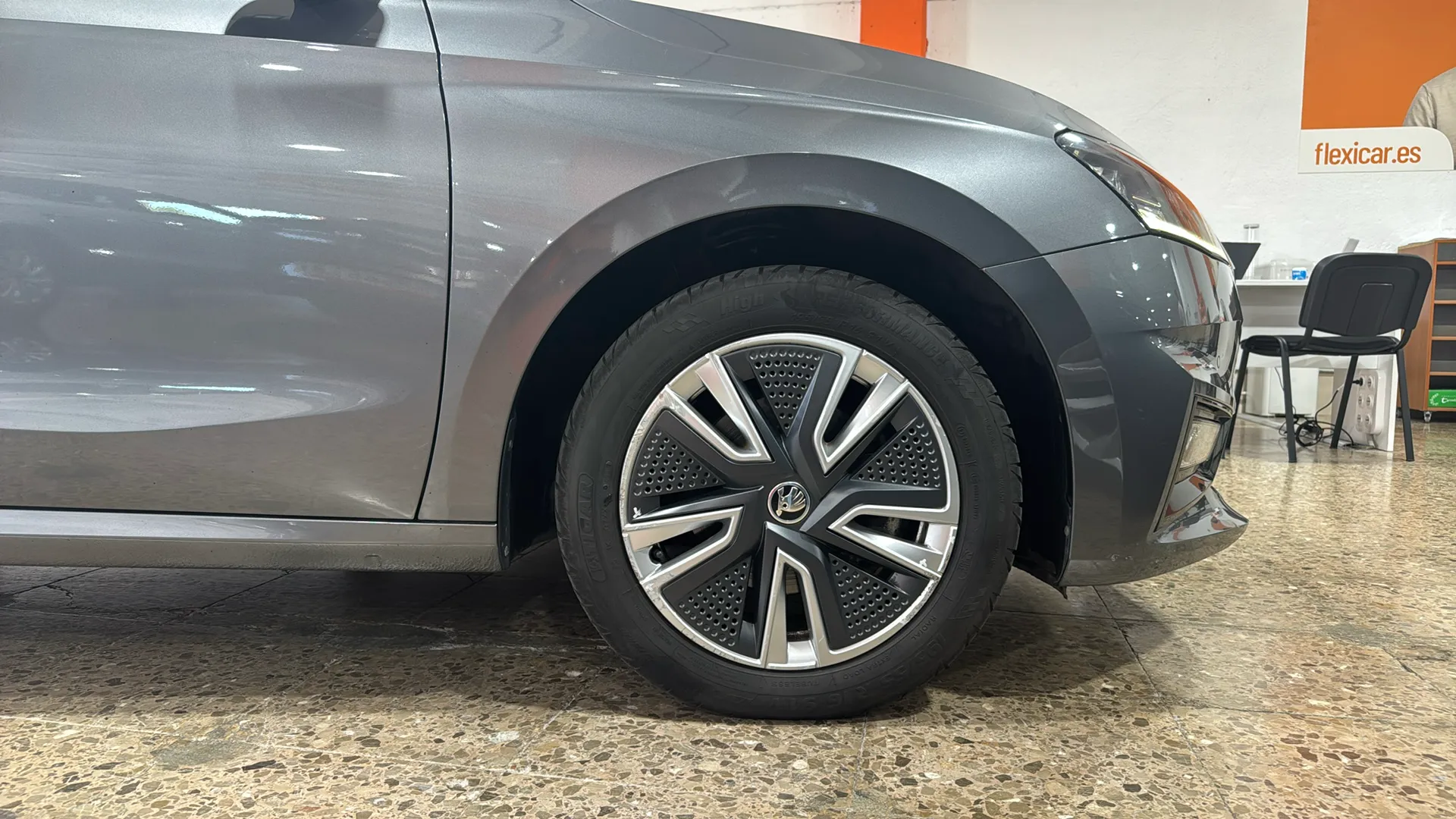 Škoda Fabia 1.0 TSI DSG Ambition - foto 7