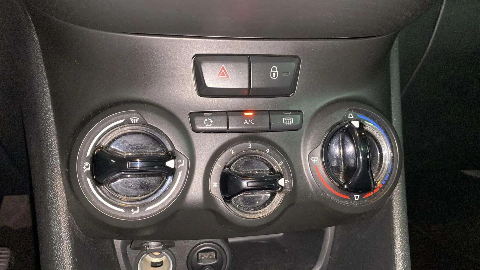 Peugeot 2008 Style 1.2L PureTech - foto 17
