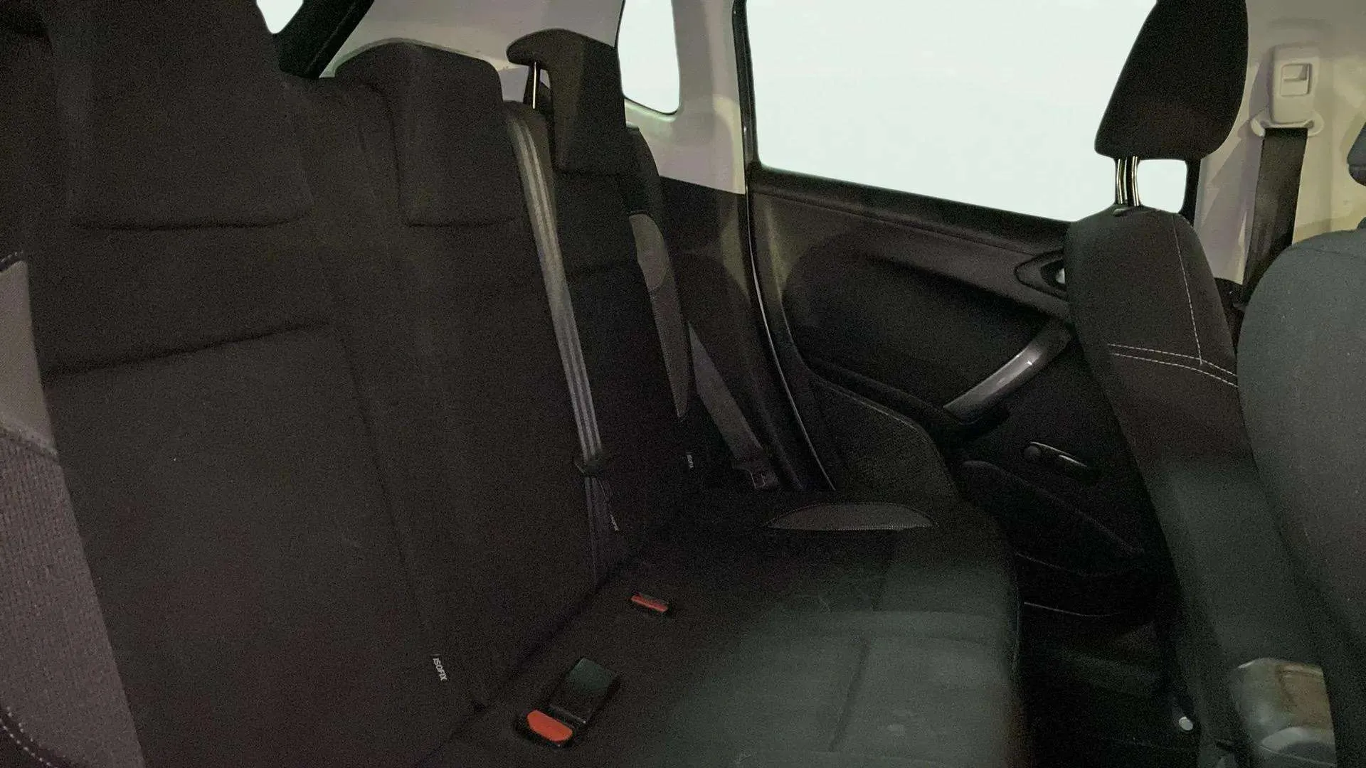 Peugeot 2008 Style 1.2L PureTech - foto 25