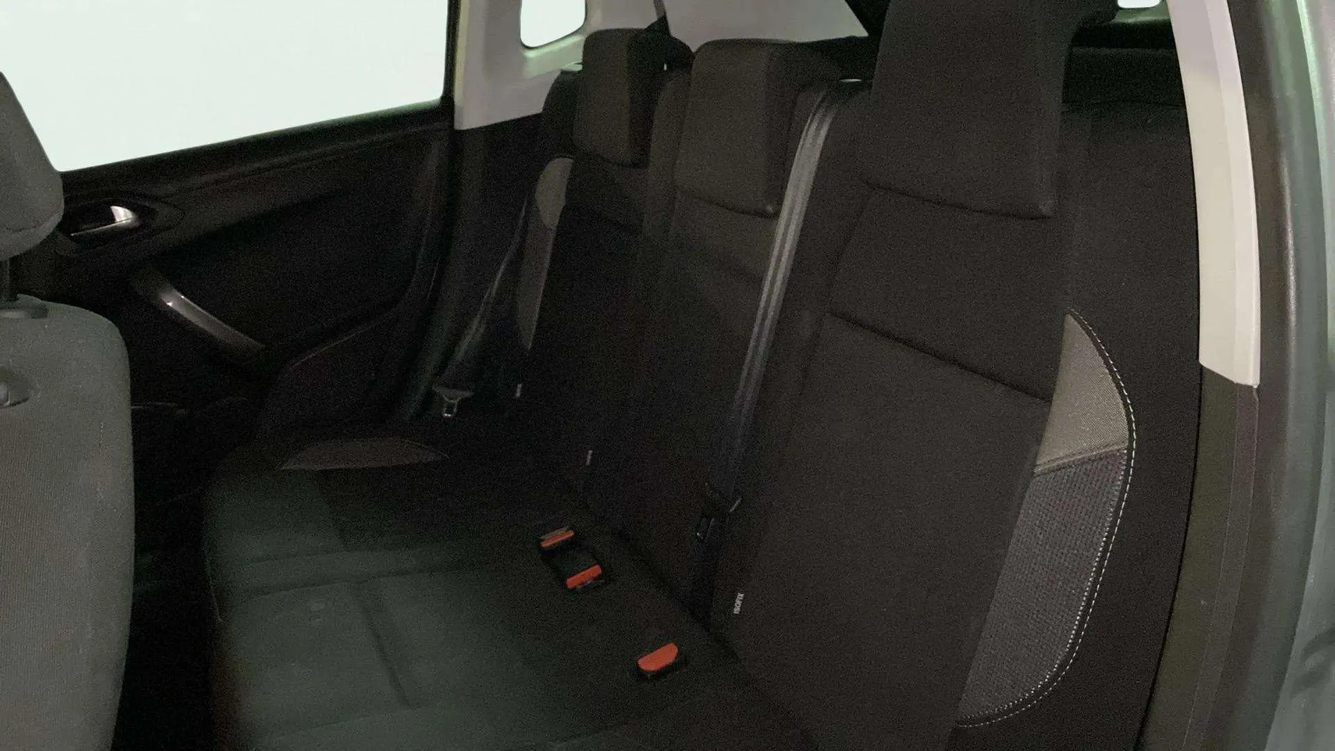 Peugeot 2008 Style 1.2L PureTech - foto 24