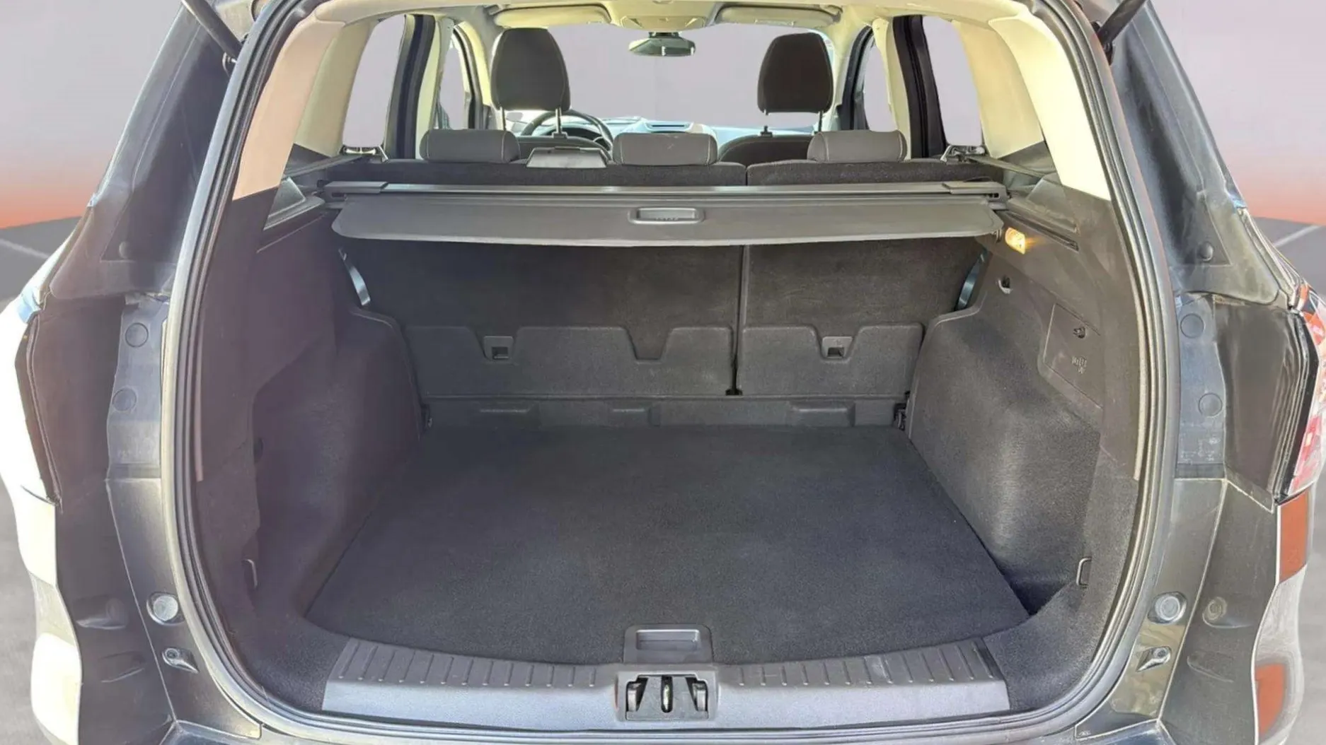Ford Kuga 1.5 EcoBoost A-S-S 4x2 Trend+ - foto 8