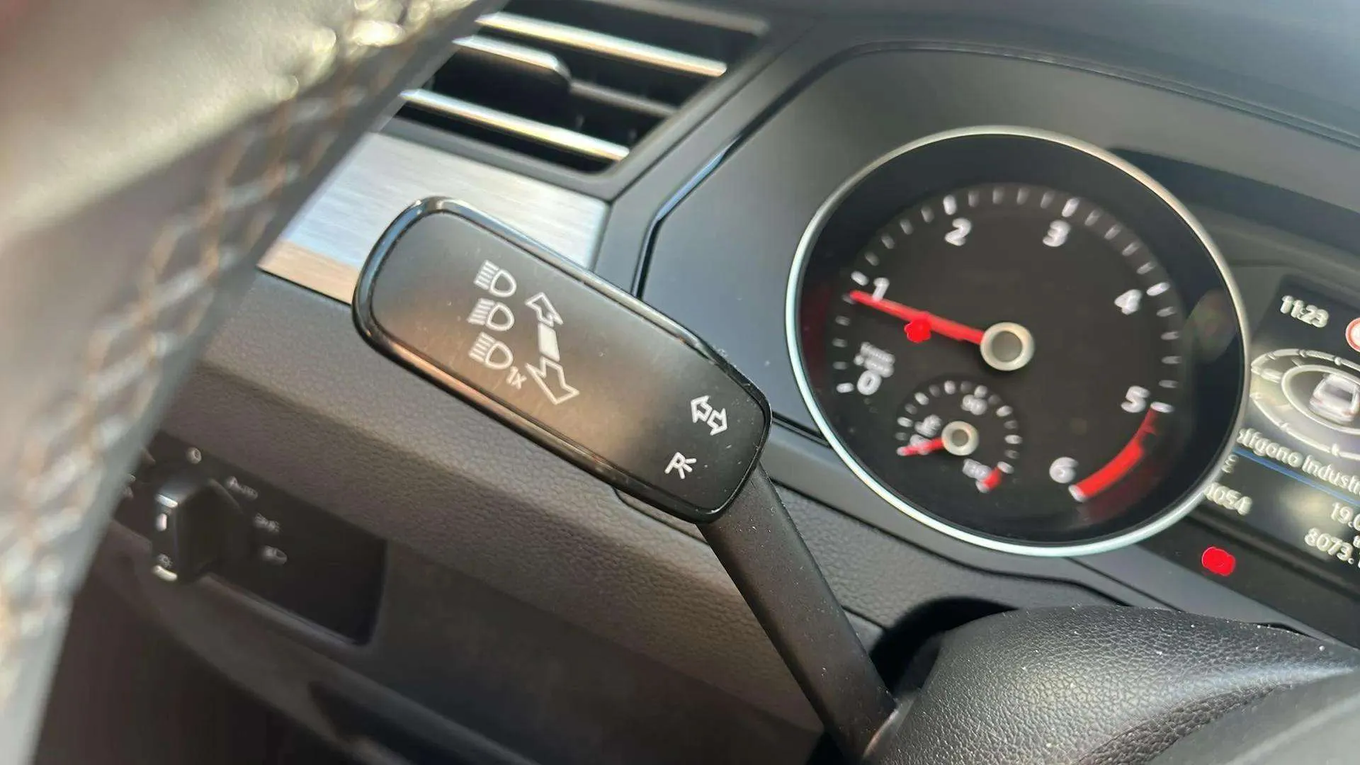 Volkswagen Passat 2.0 TDI DSG - foto 47