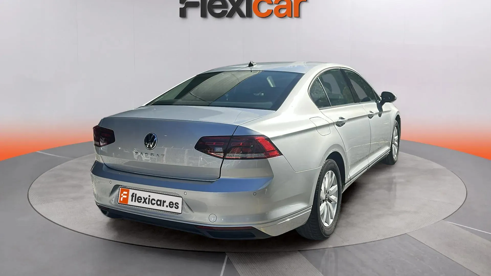 Volkswagen Passat 2.0 TDI DSG - foto 44