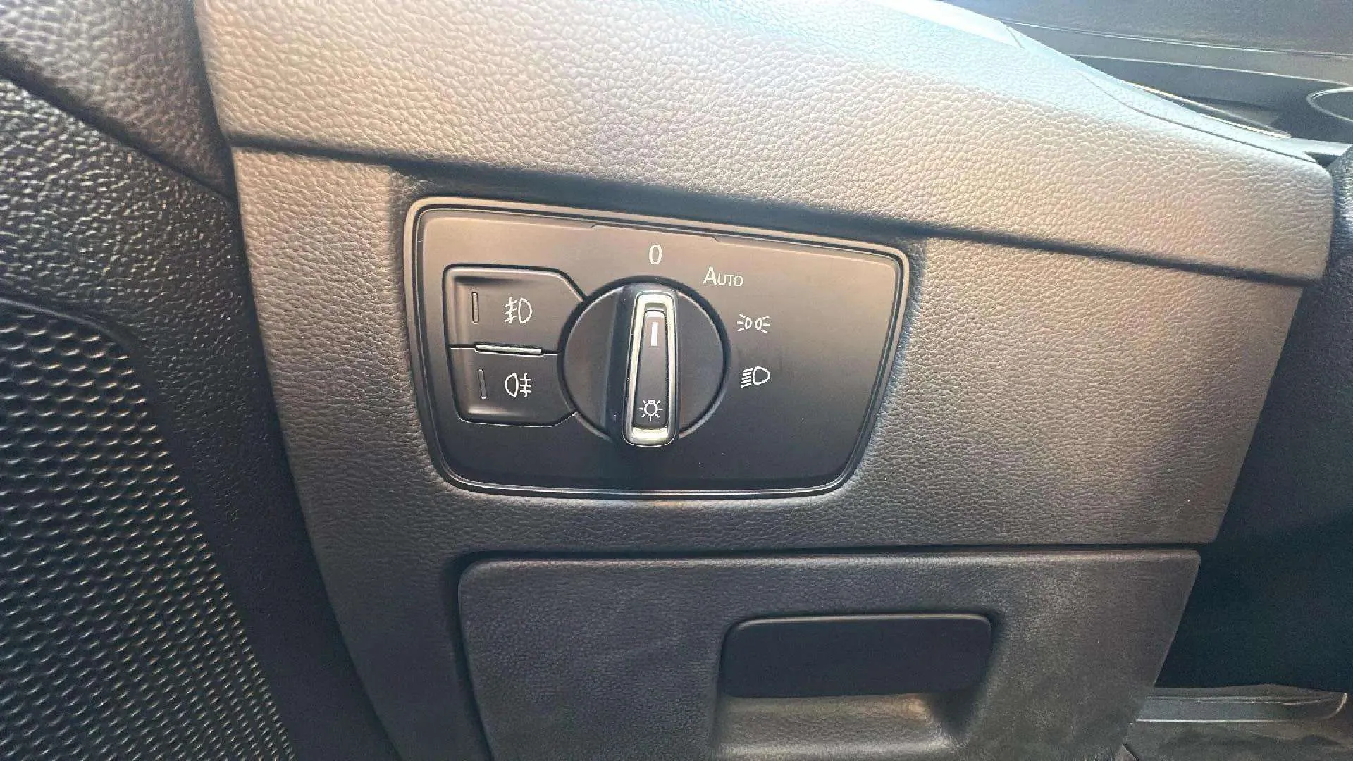 Volkswagen Passat 2.0 TDI DSG - foto 36