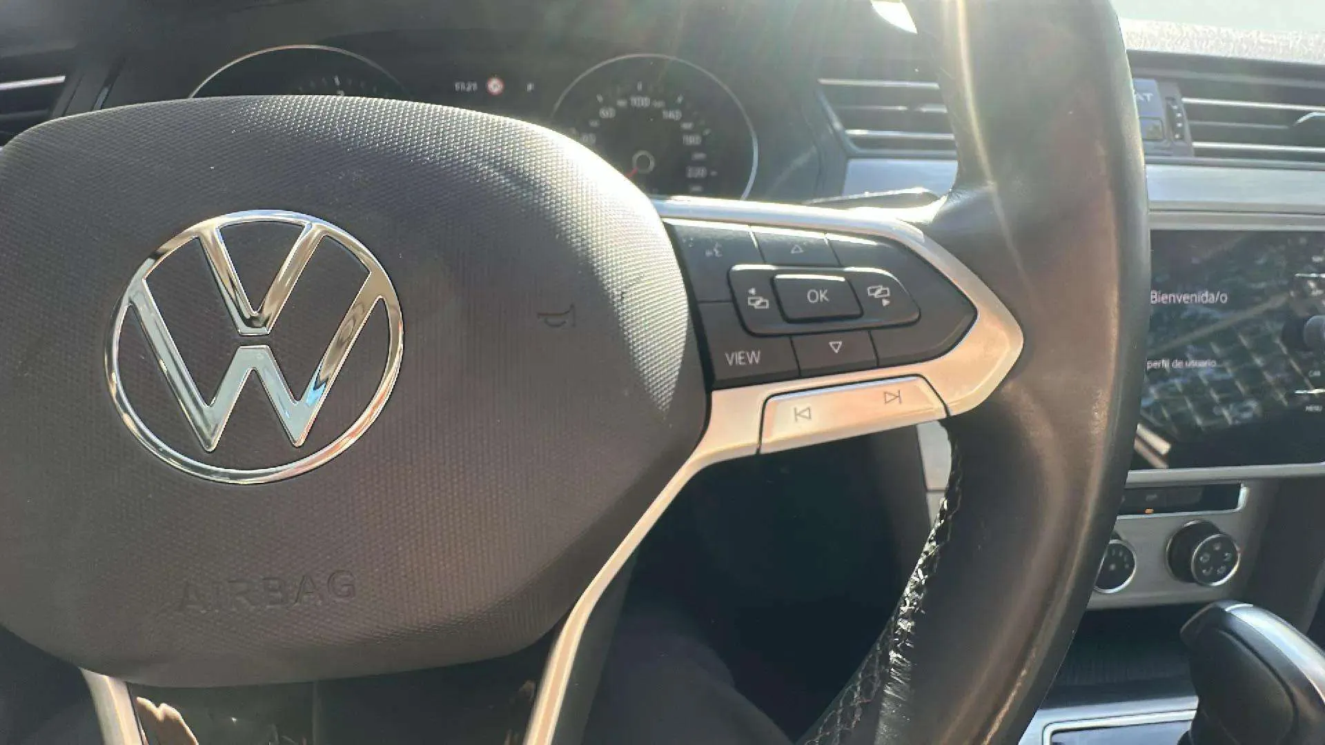 Volkswagen Passat 2.0 TDI DSG - foto 14