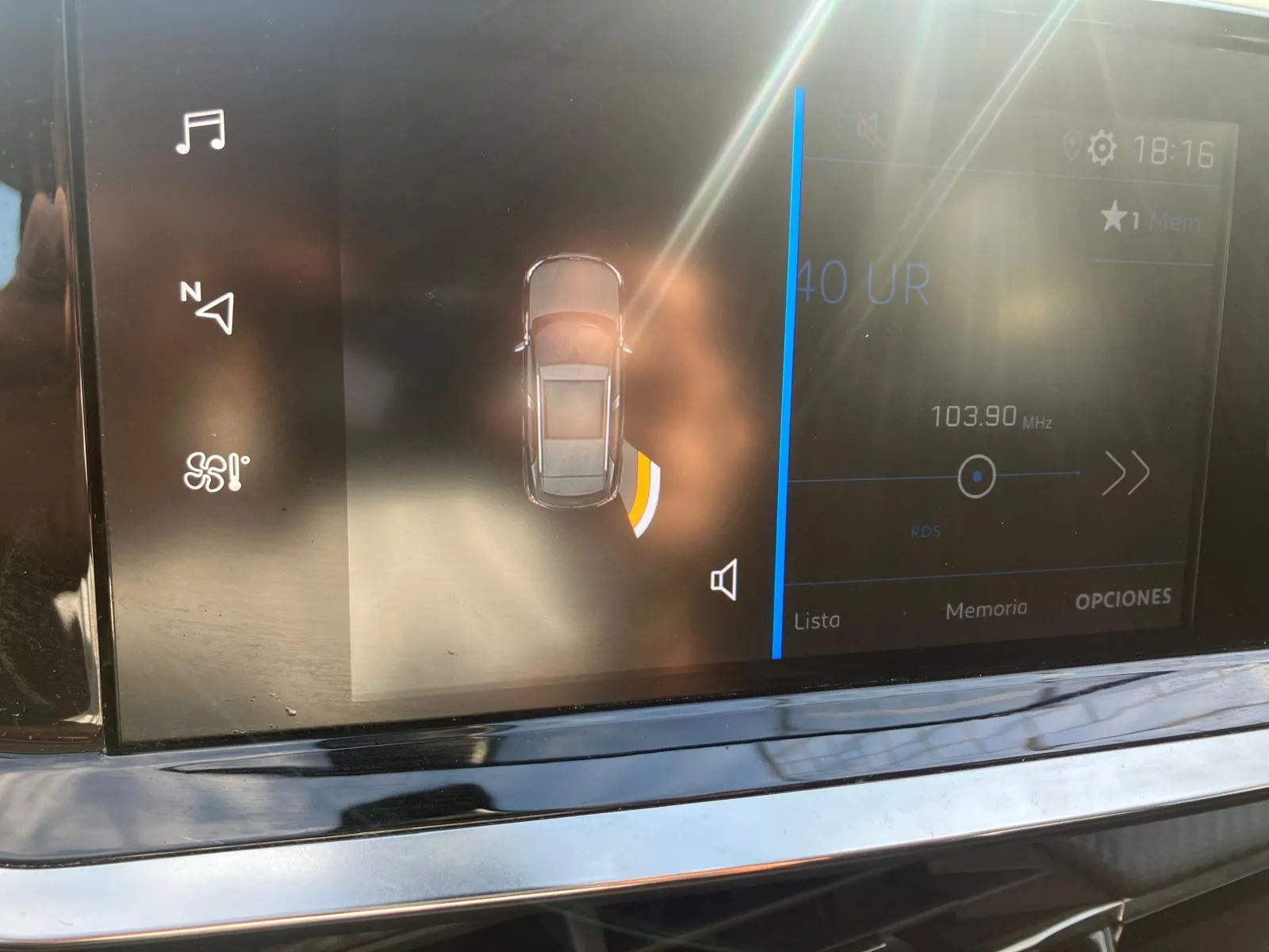 Peugeot 2008 Active PureTech 100 BVM6 - foto 14