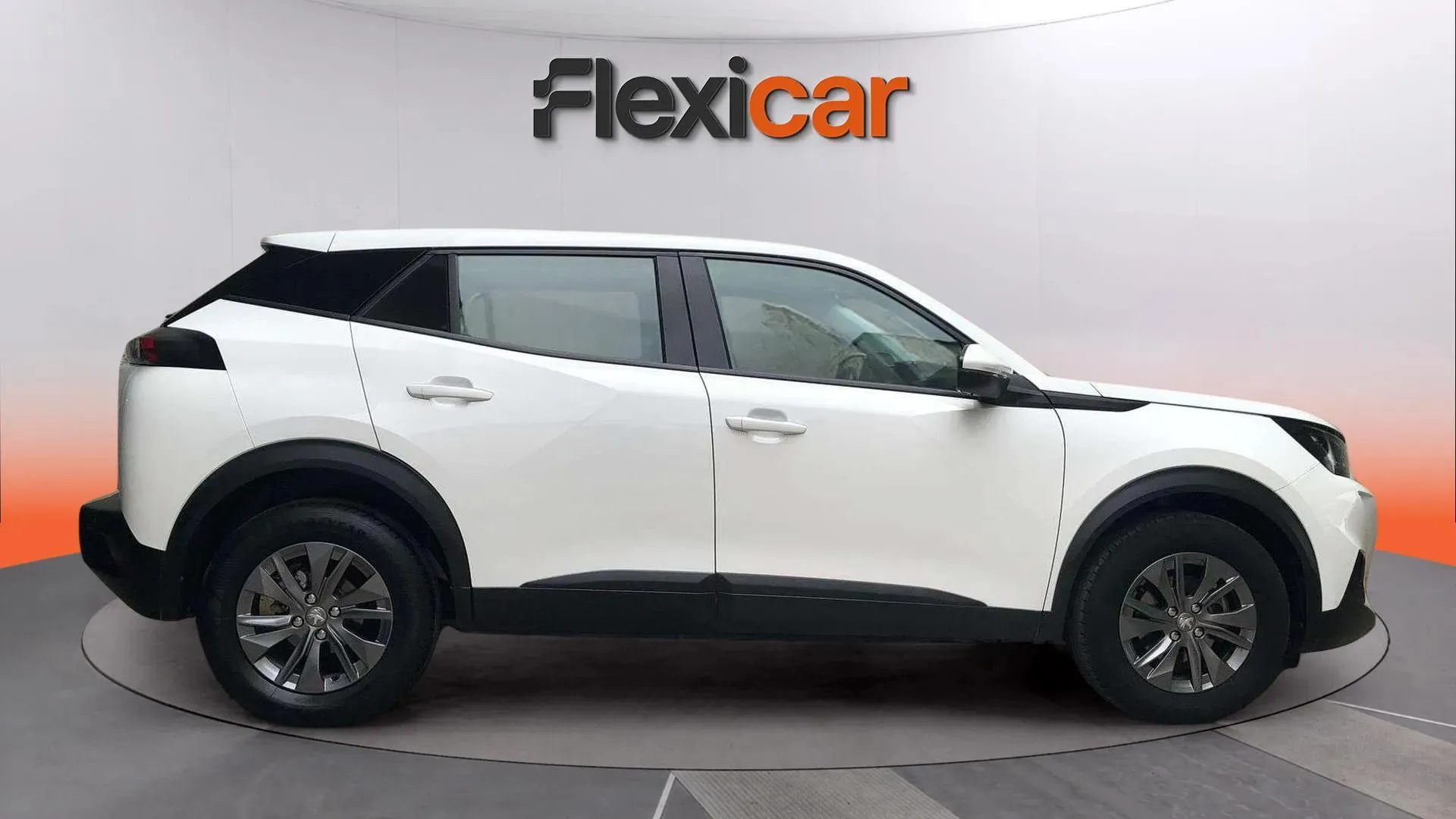 Peugeot 2008 Active PureTech 100 BVM6 - foto 4