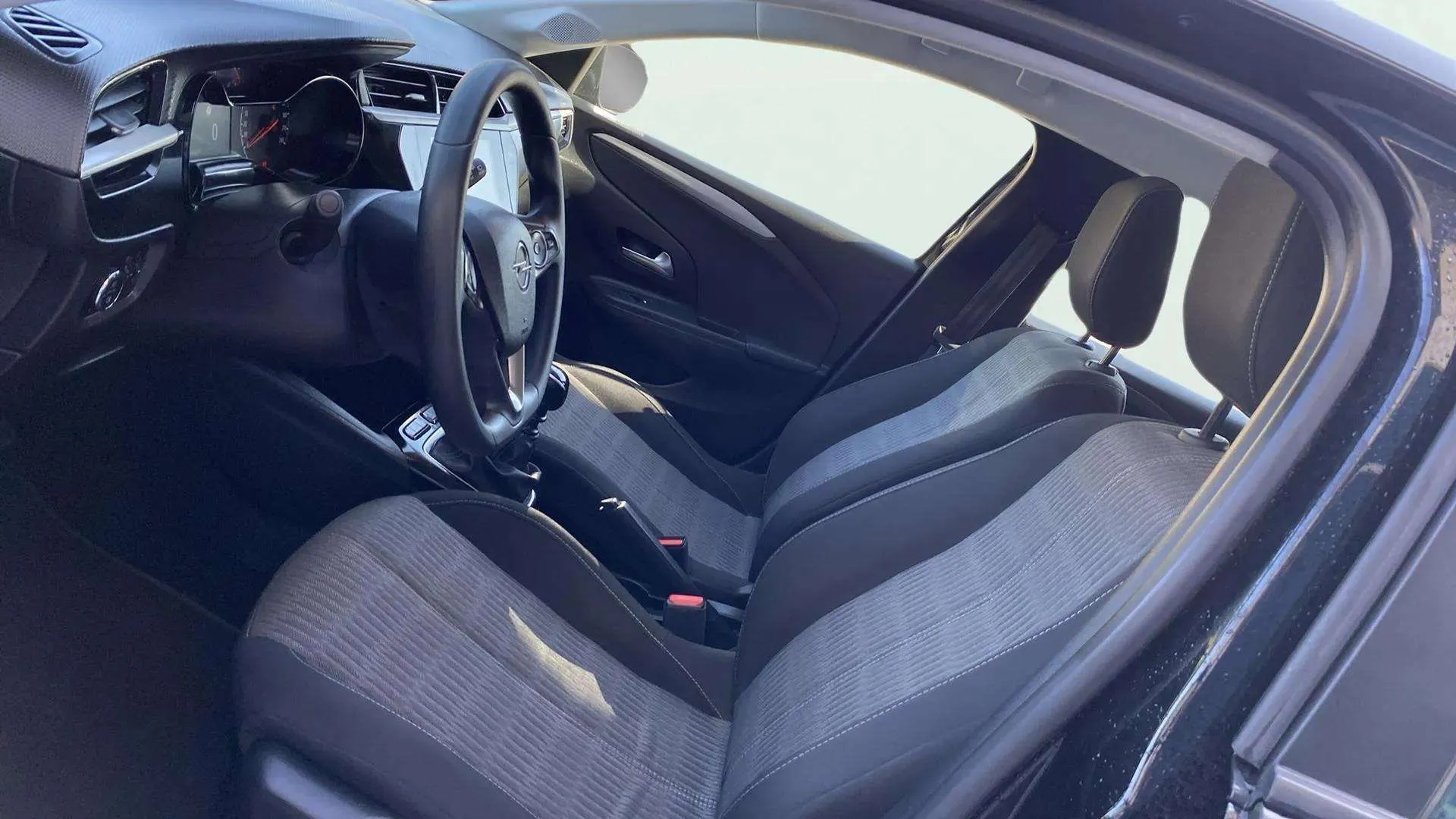 Opel Corsa 1.2T XHL Edition - foto 9