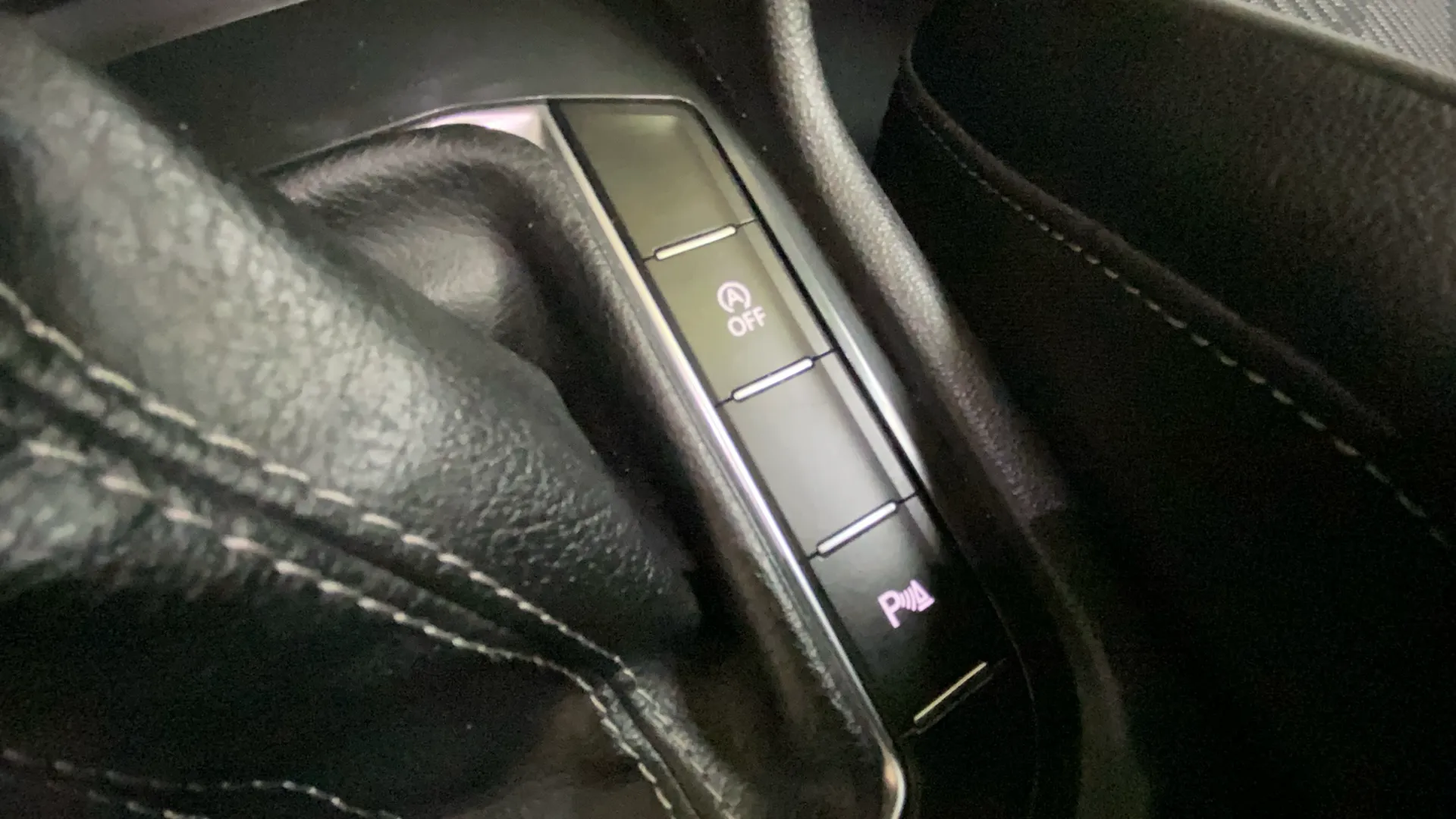 Volkswagen Tiguan R-Line 2.0 TDI DSG - foto 25