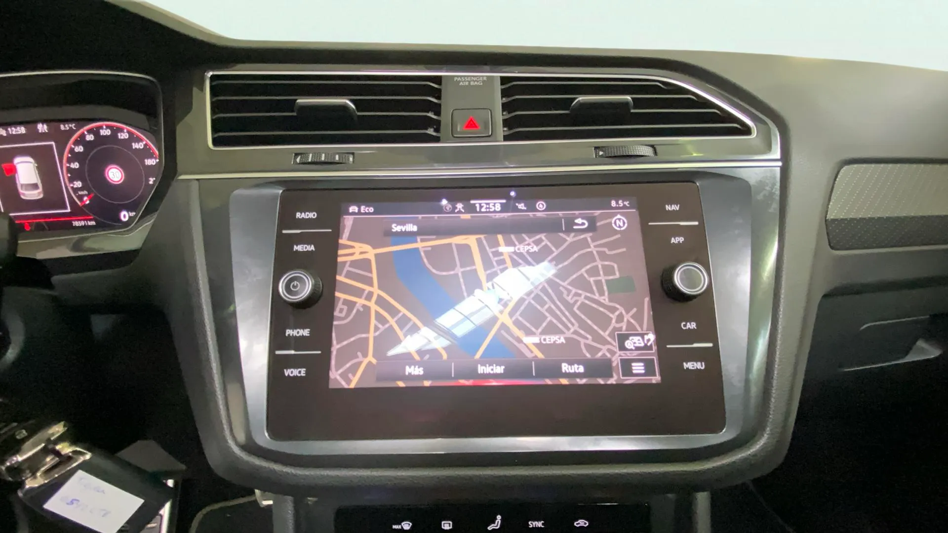 Volkswagen Tiguan R-Line 2.0 TDI DSG - foto 19
