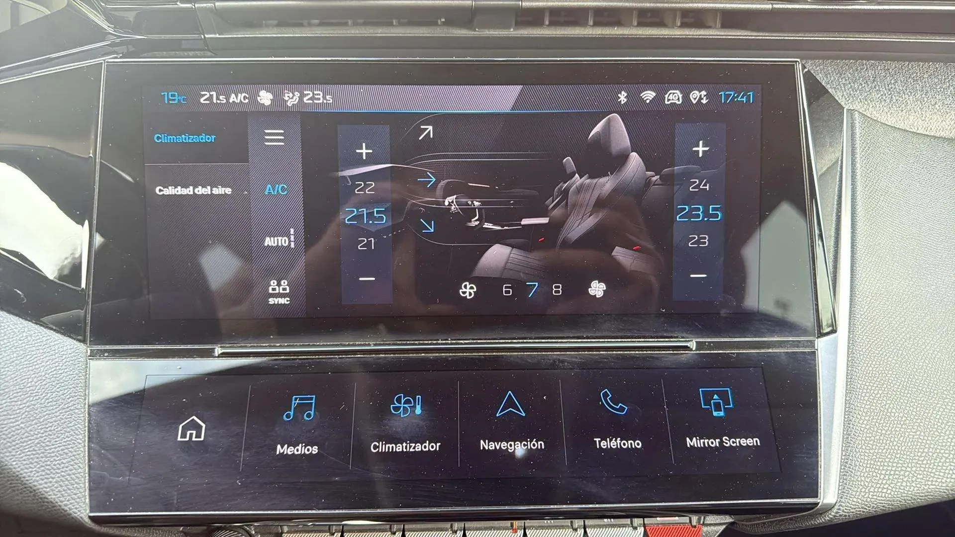 Peugeot 308 Allure BlueHDi 130 - foto 20