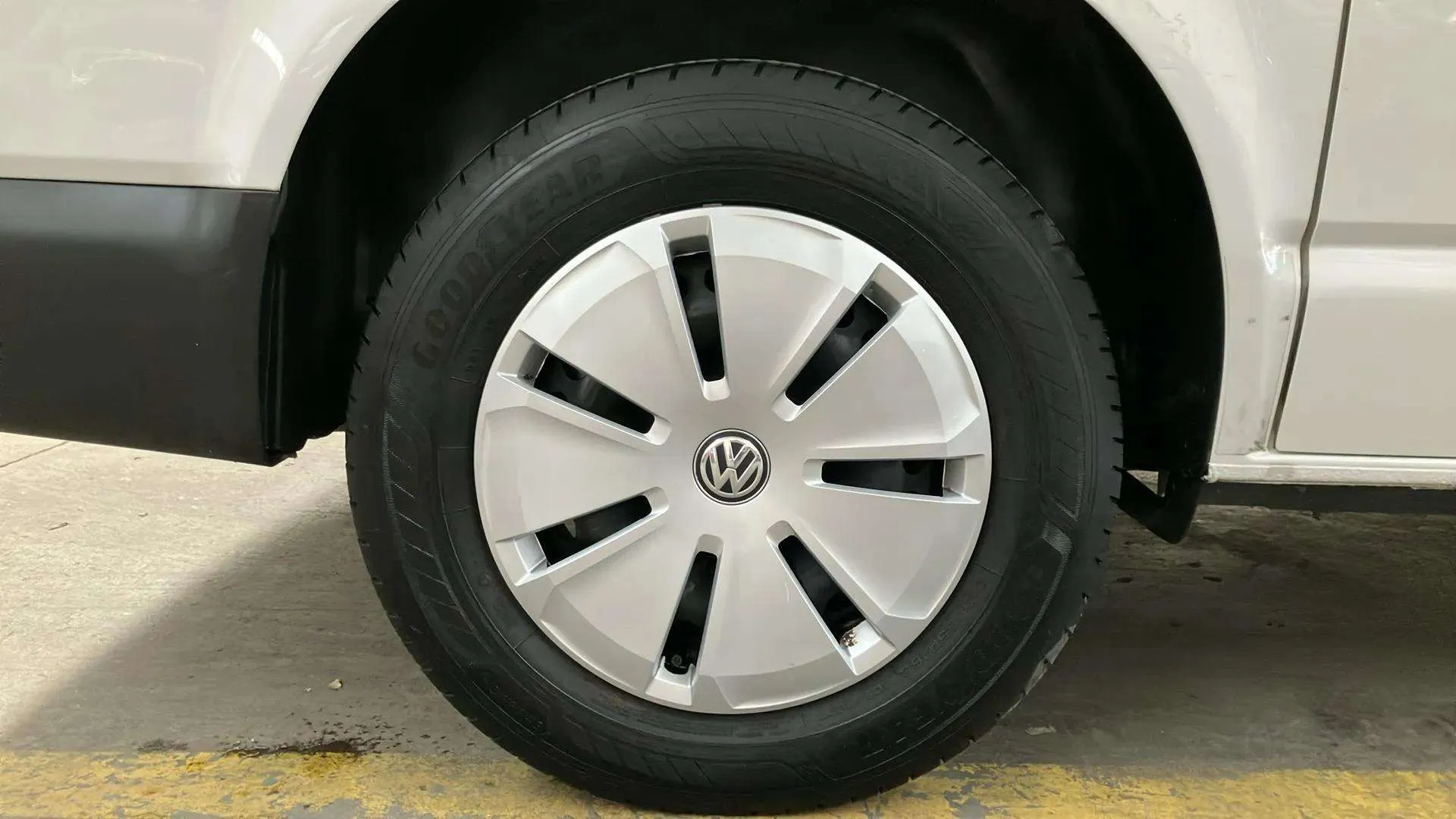 Volkswagen Caravelle Corto 2.0 TDI BMT DSG - foto 16