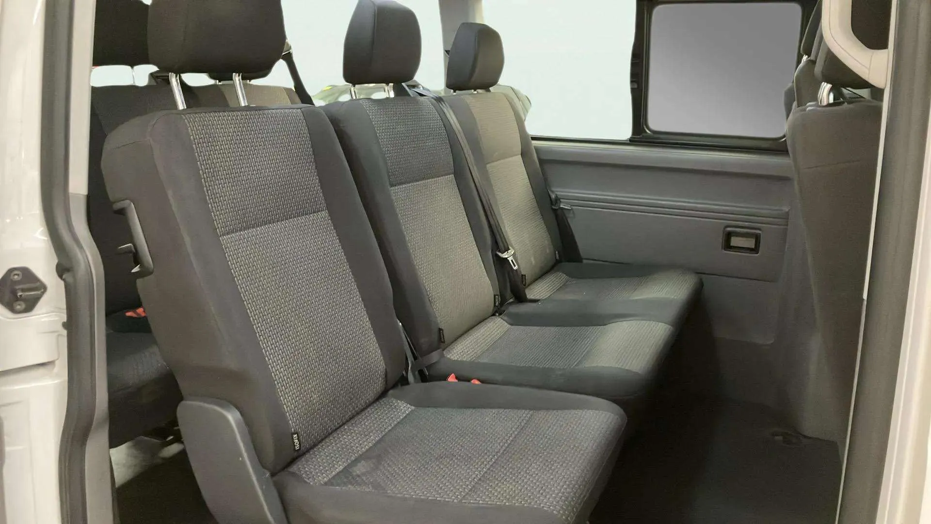 Volkswagen Caravelle Corto 2.0 TDI BMT DSG - foto 11