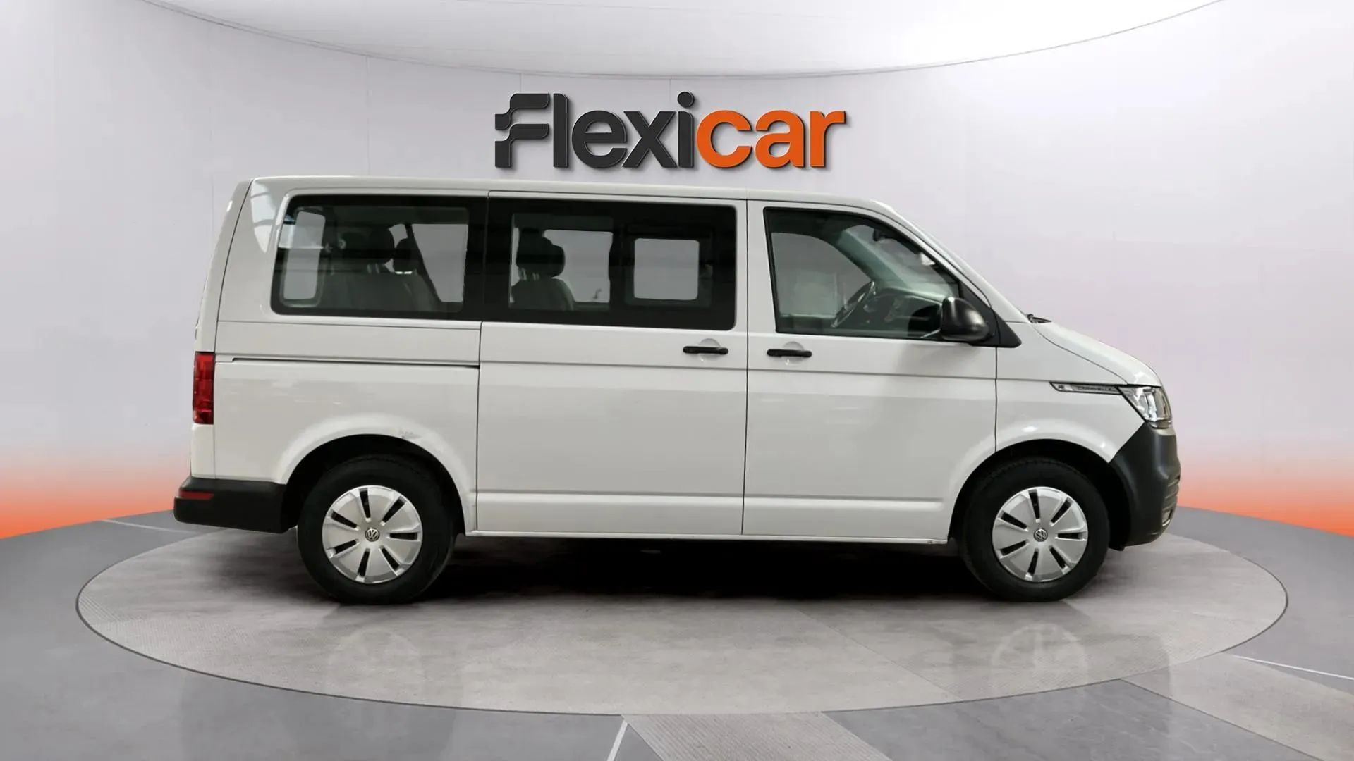 Volkswagen Caravelle Corto 2.0 TDI BMT DSG - foto 3