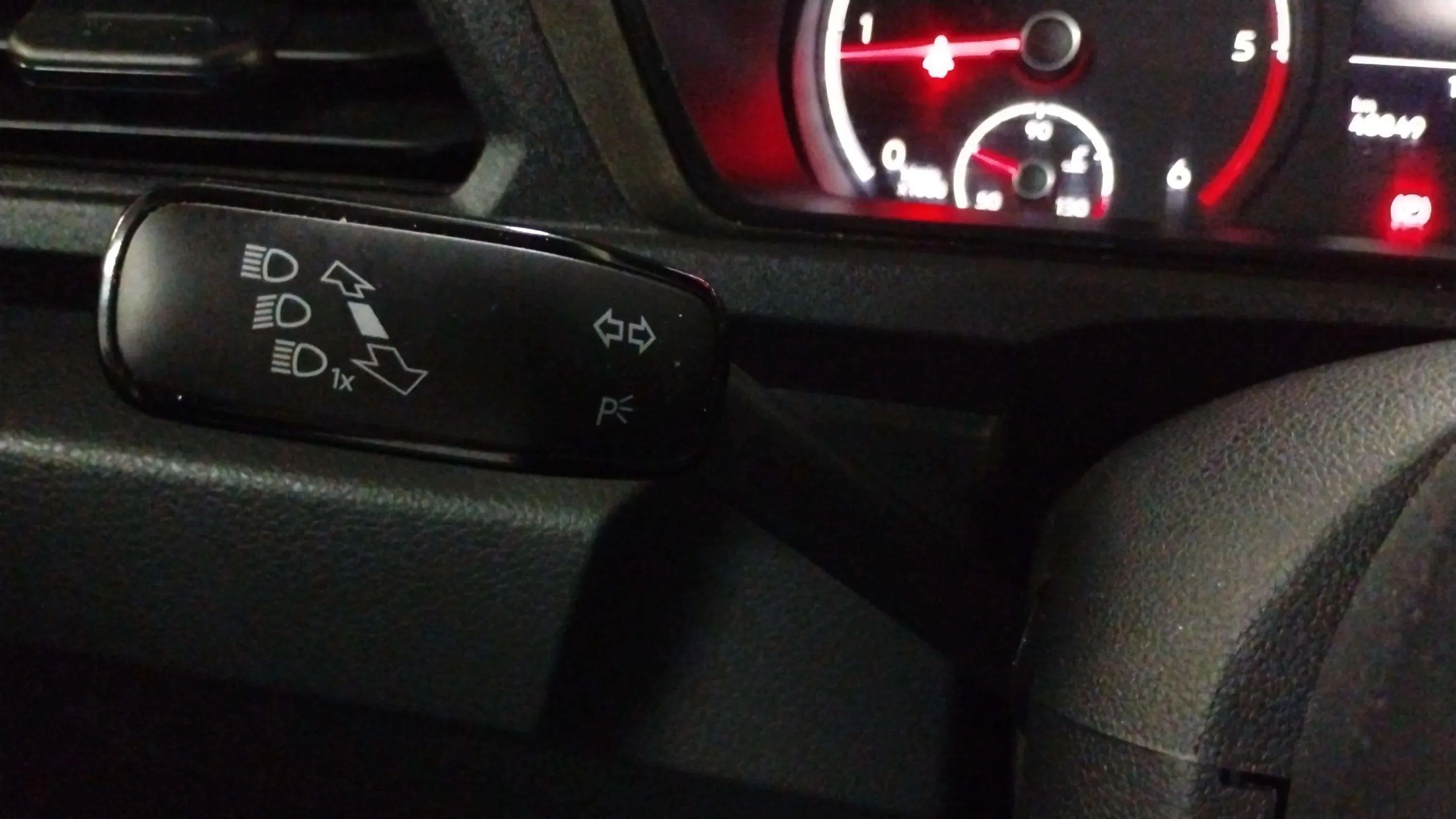Volkswagen Caddy Maxi Origin 2.0 TDI DSG - foto 18