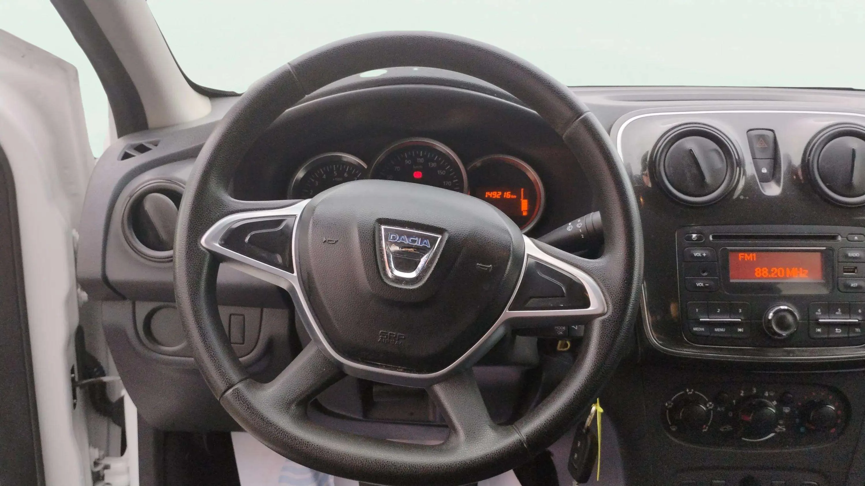 Dacia Logan Ambiance 1.0 - foto 11