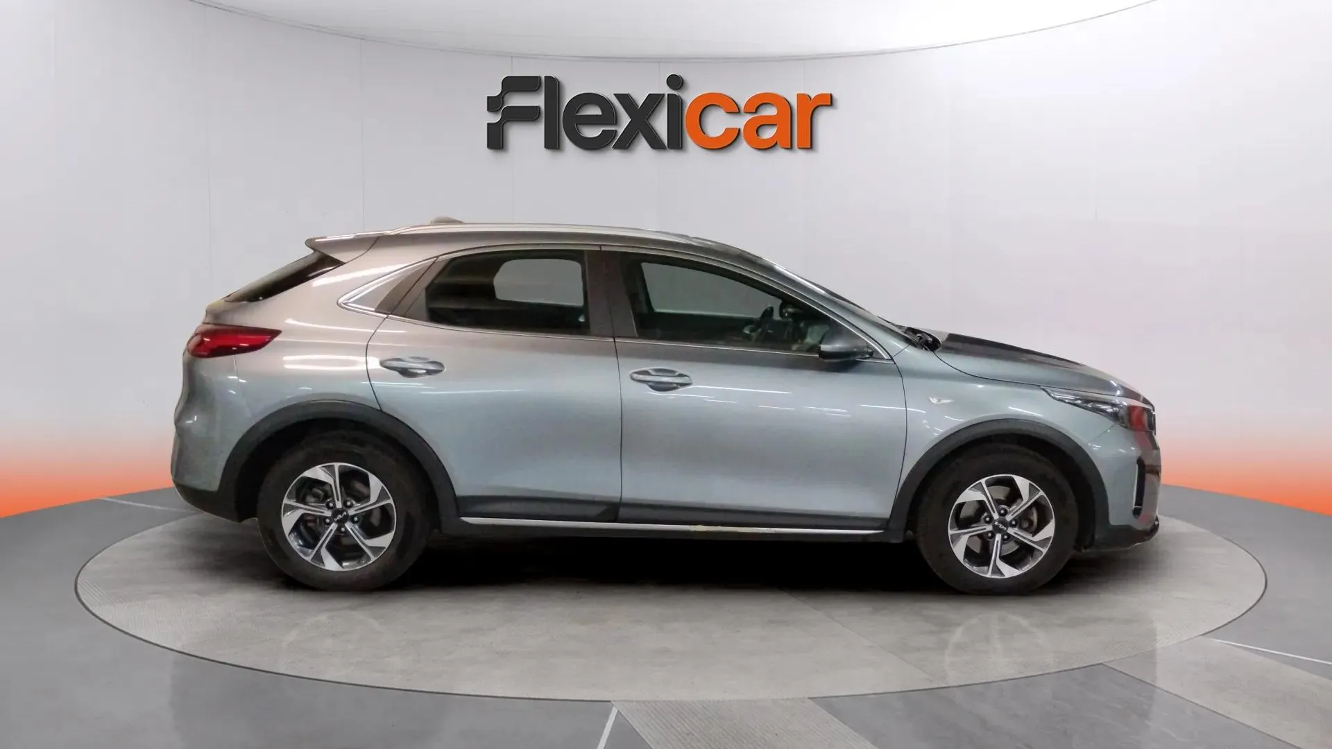 Kia XCeed 1.5 T-GDi Drive - foto 3