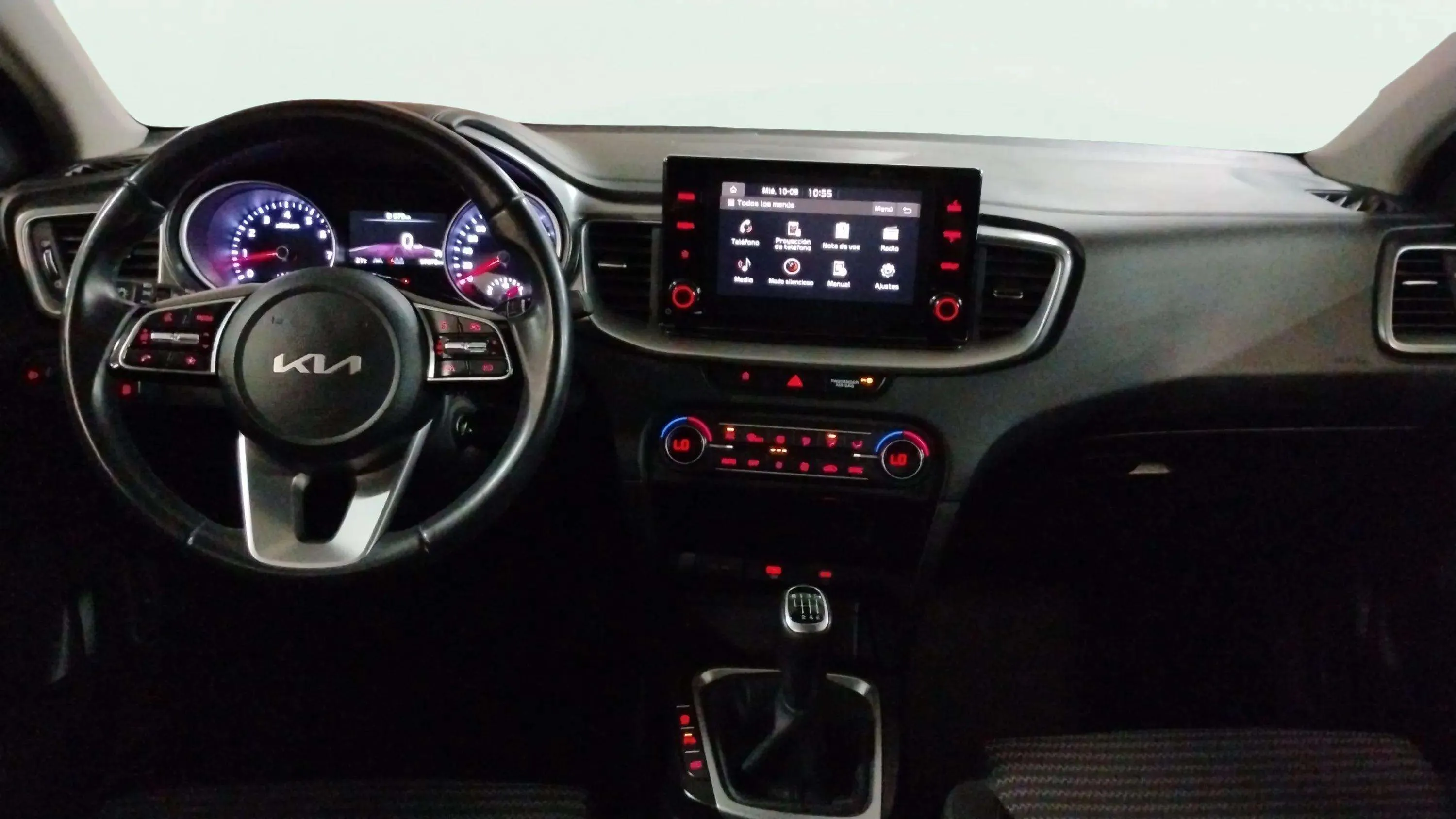Kia XCeed 1.5 T-GDi Drive - foto 9