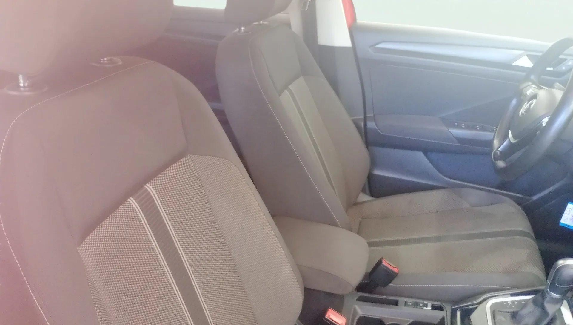 Volkswagen T-Roc Advance 1.5 TSI DSG - foto 8