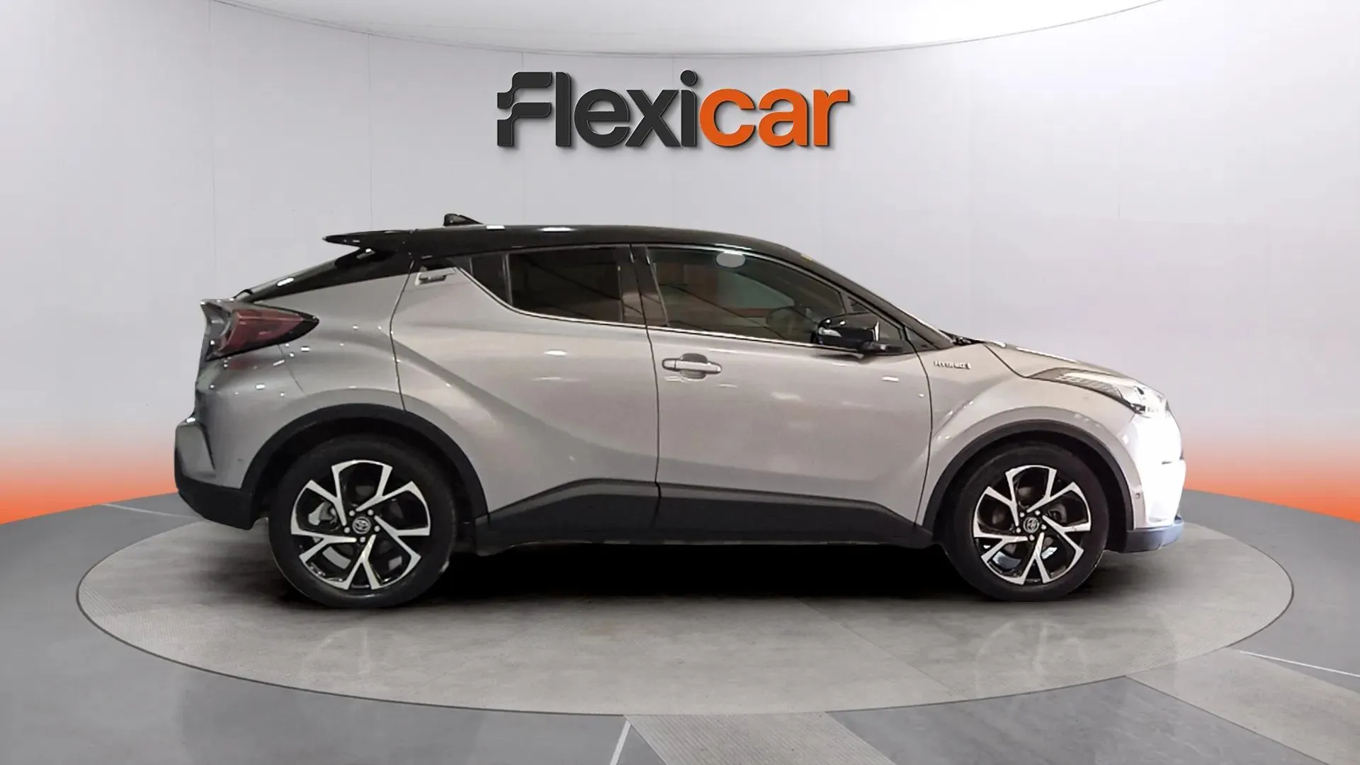 Toyota C-HR 1.8 125H Advance - foto 4