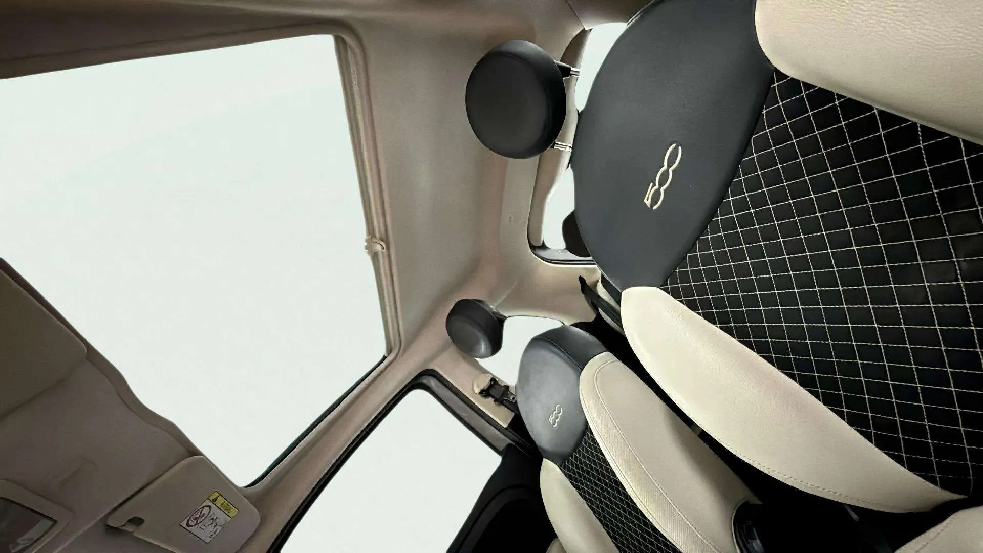 Fiat 500 Dolcevita 1.0 Hybrid - foto 17