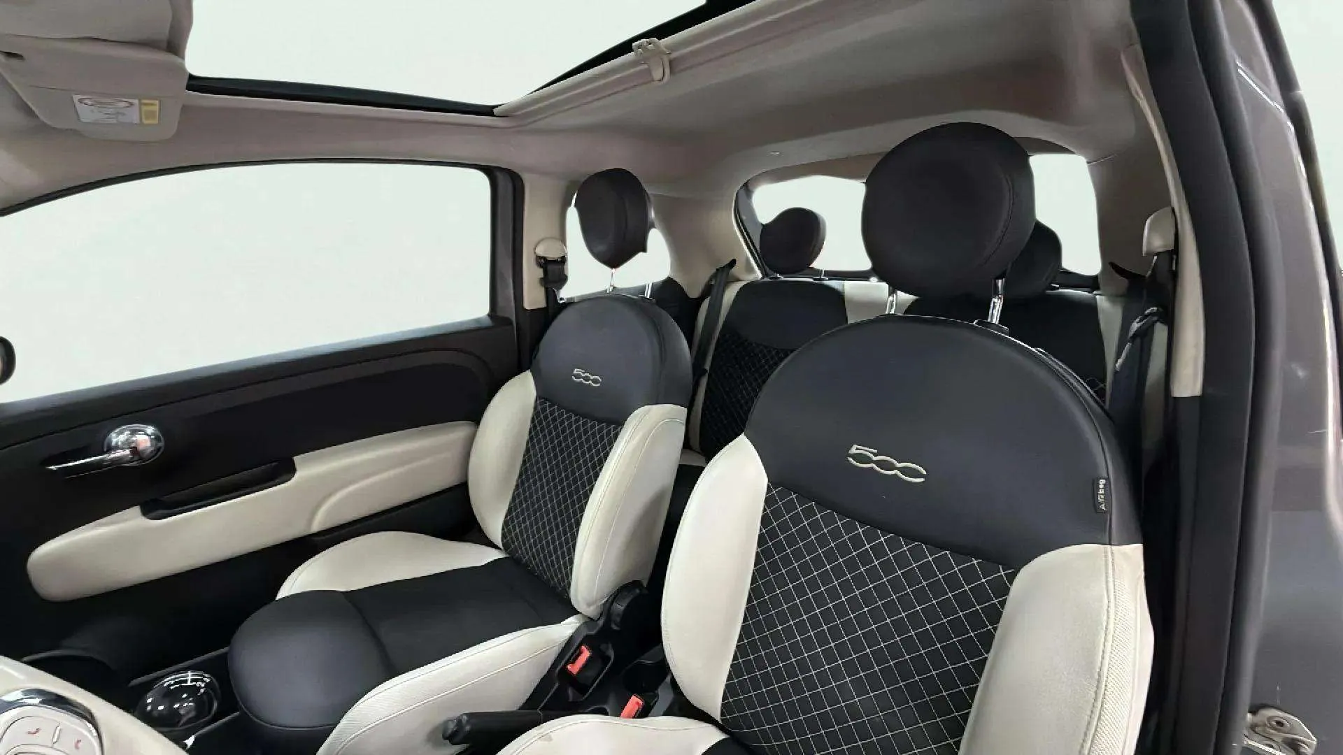 Fiat 500 Dolcevita 1.0 Hybrid - foto 12