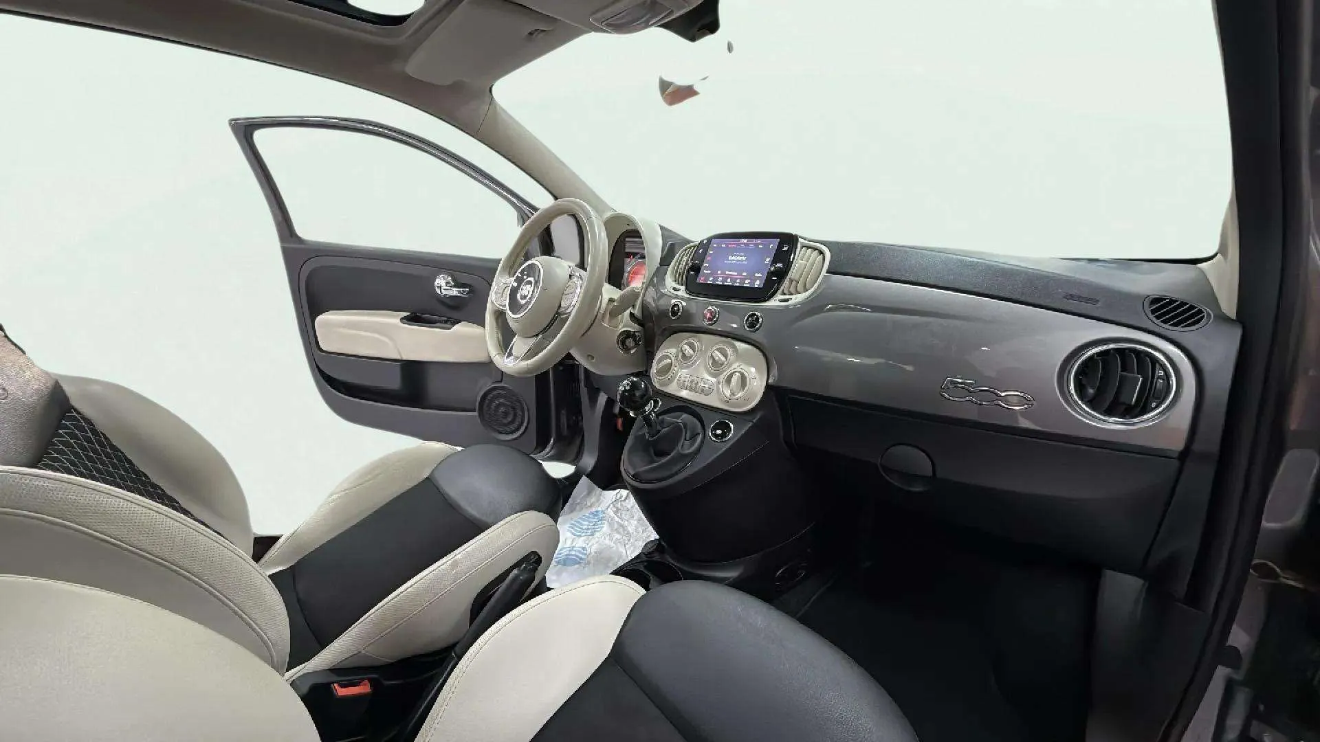 Fiat 500 Dolcevita 1.0 Hybrid - foto 11