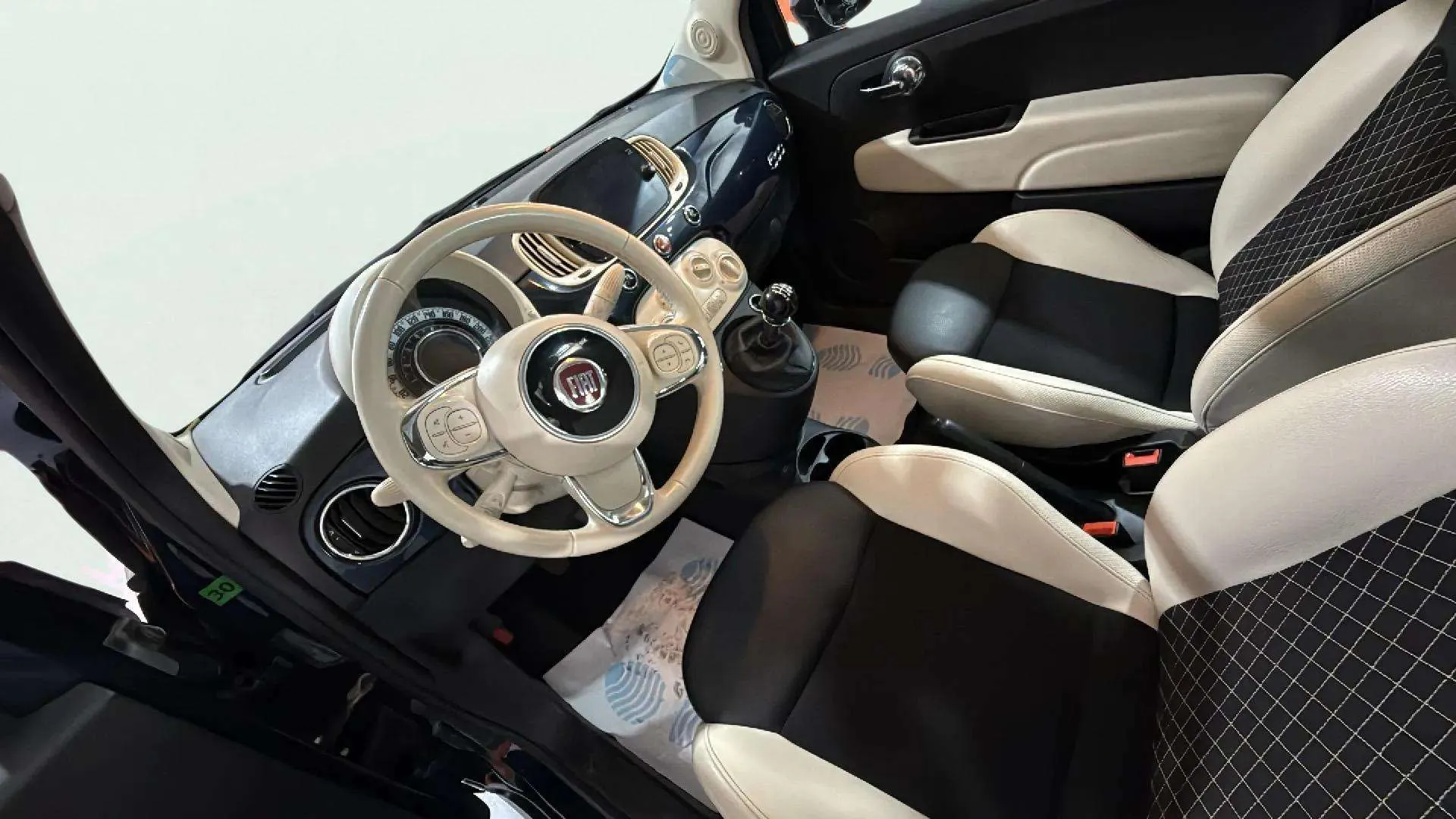 Fiat 500 Dolcevita 1.0 Hybrid - foto 7