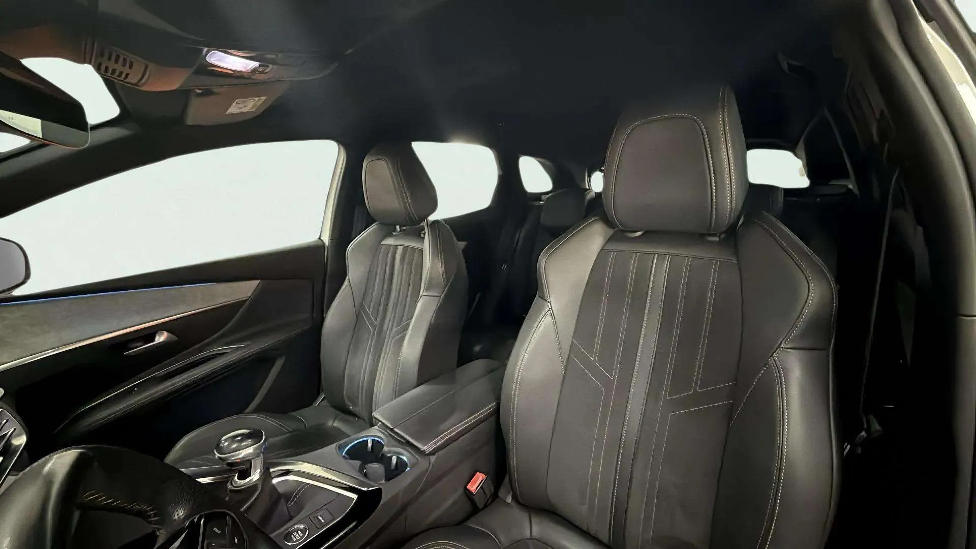 Peugeot 3008 1.5 BlueHDi GT - foto 12