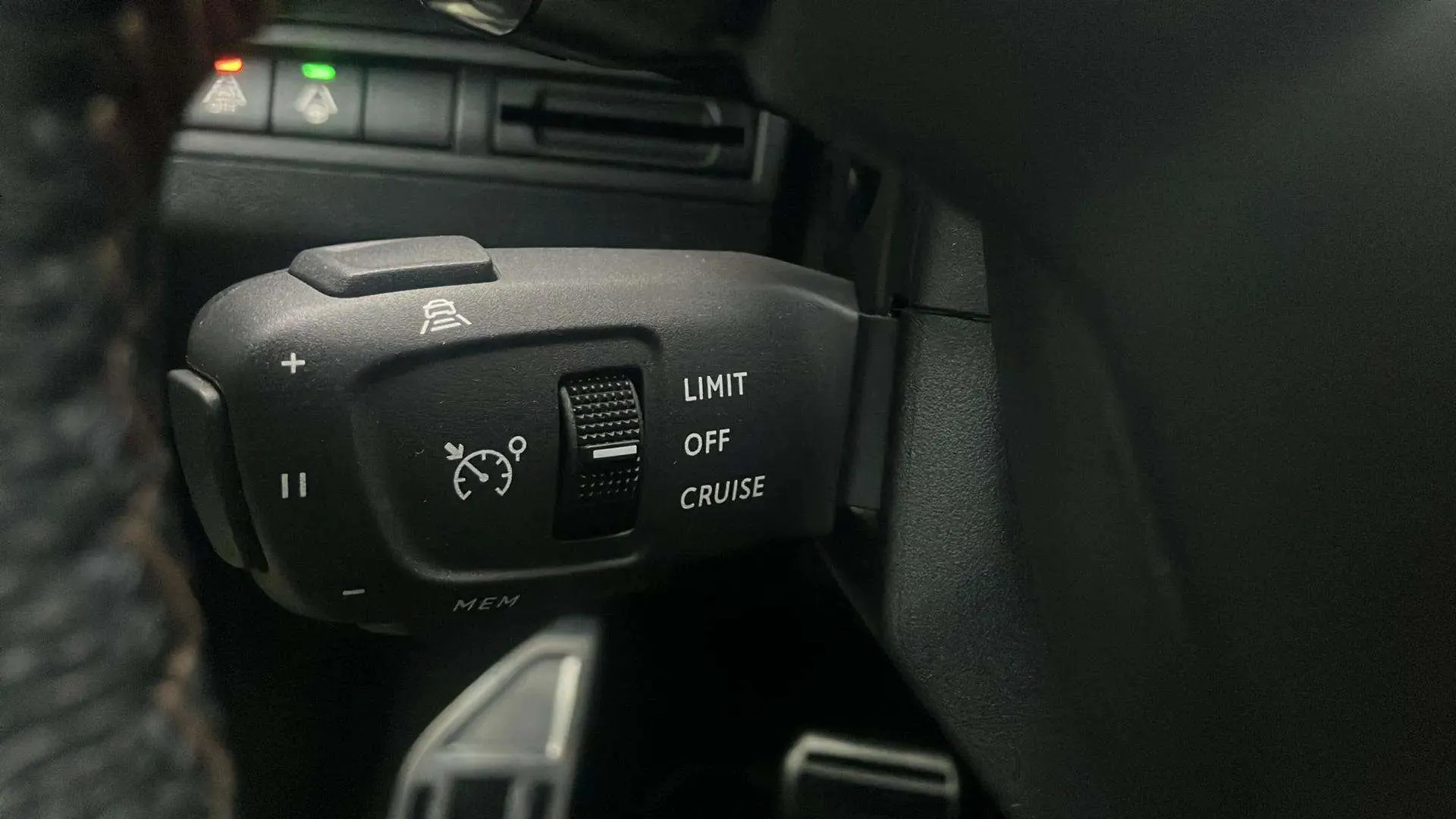 Peugeot 3008 1.5 BlueHDi Allure Pack EAT8 - foto 22