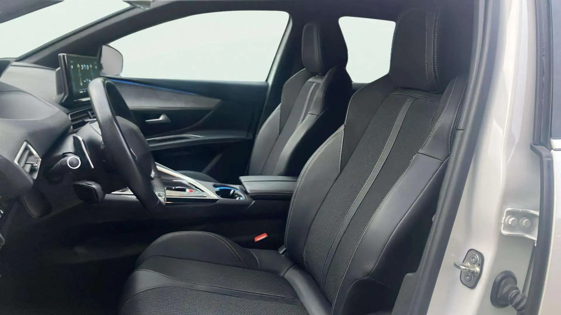 Peugeot 3008 1.5 BlueHDi Allure Pack EAT8 - foto 16