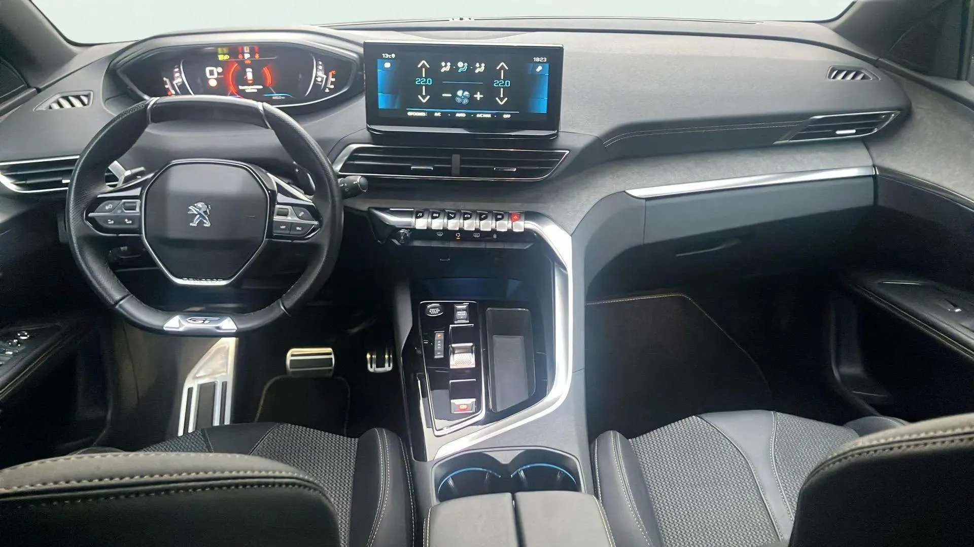 Peugeot 3008 1.5 BlueHDi Allure Pack EAT8 - foto 12