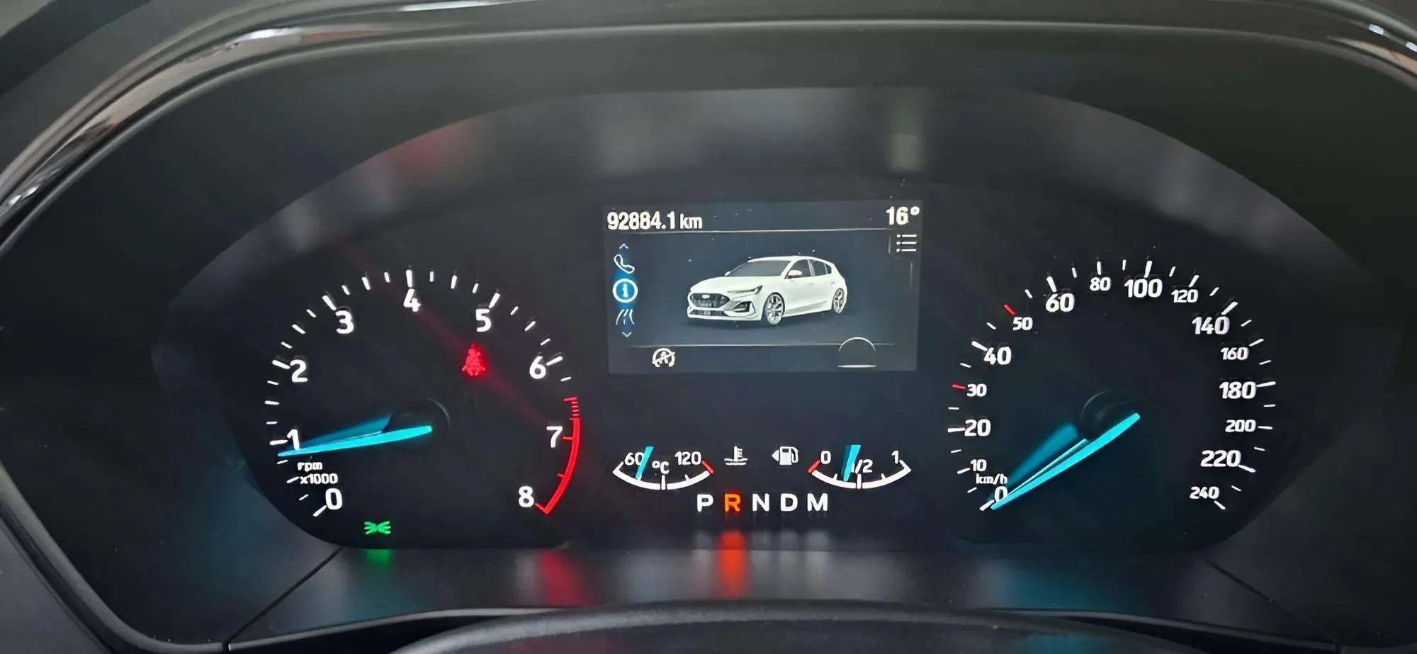 Ford Focus 1.0 EcoBoost MHEV ST-Line - foto 10